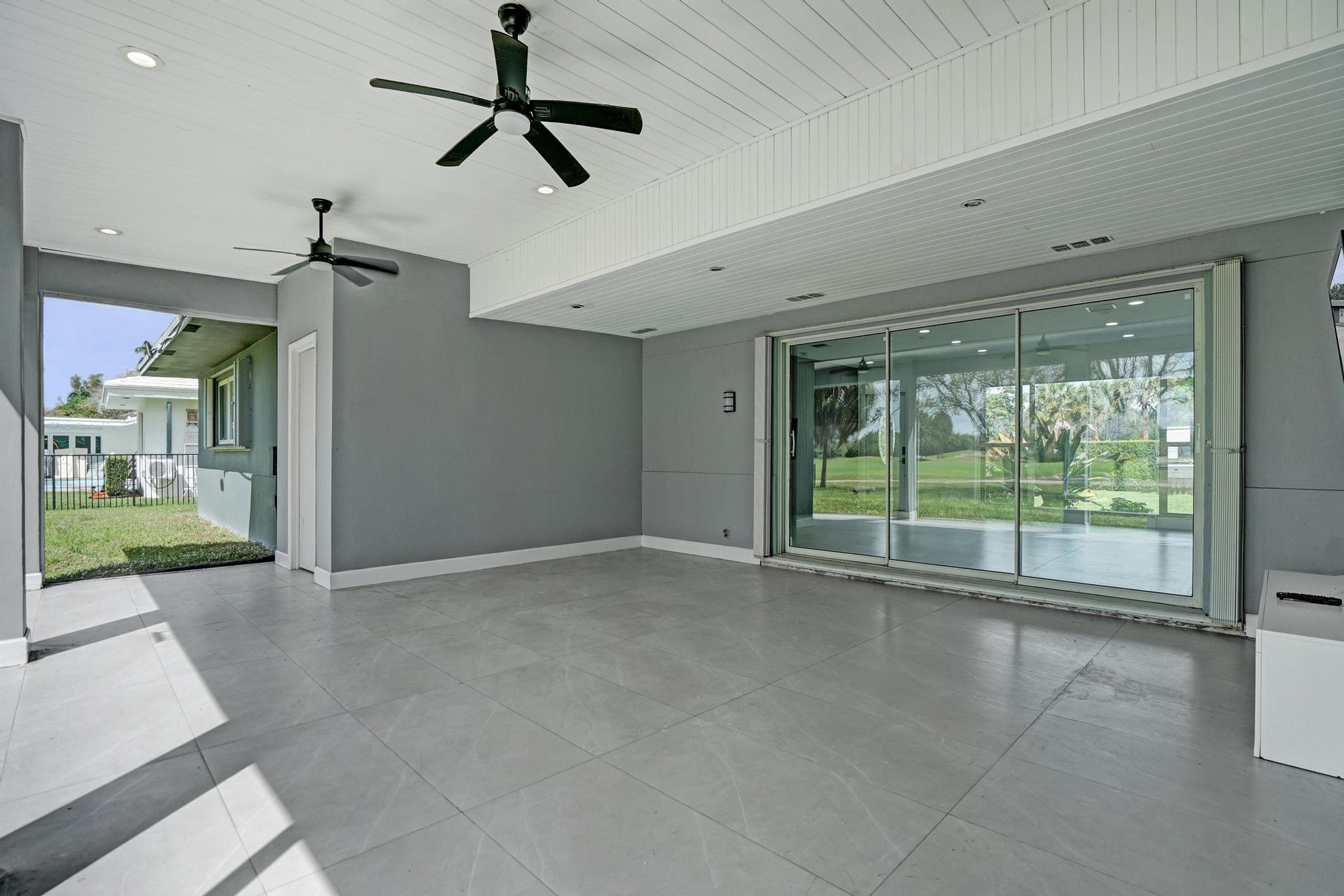 PLANTATION GOLF ESTATES - Residential