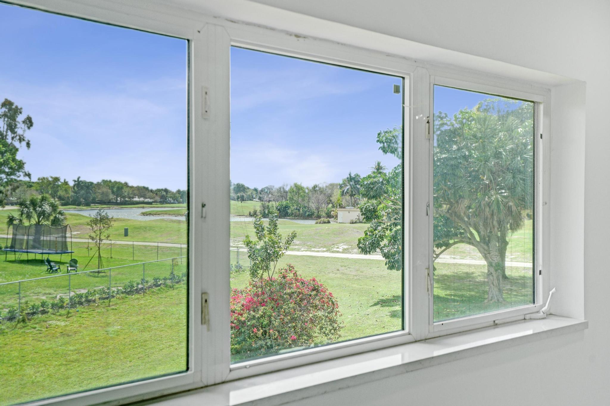 PLANTATION GOLF ESTATES - Residential