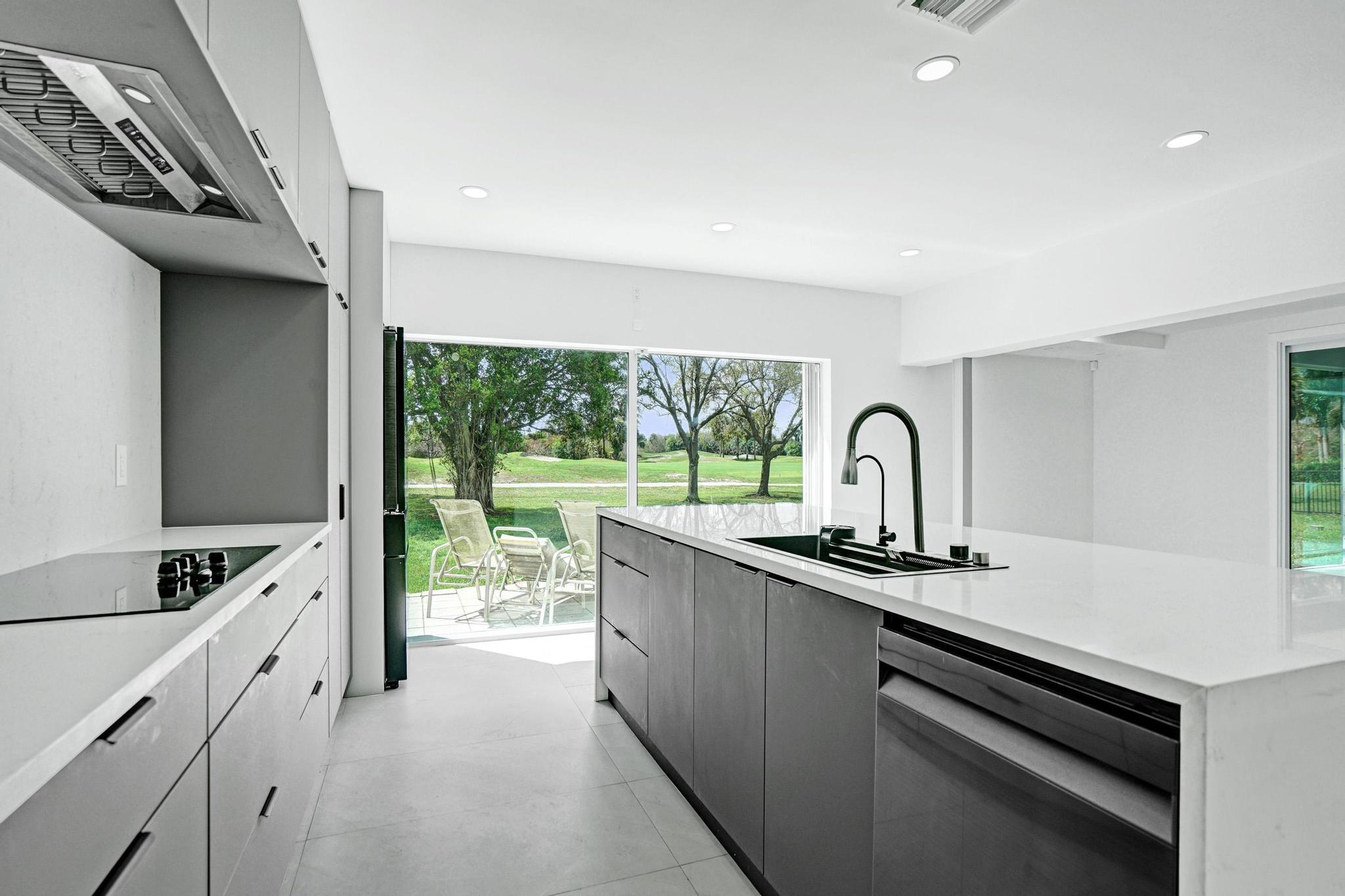 PLANTATION GOLF ESTATES - Residential