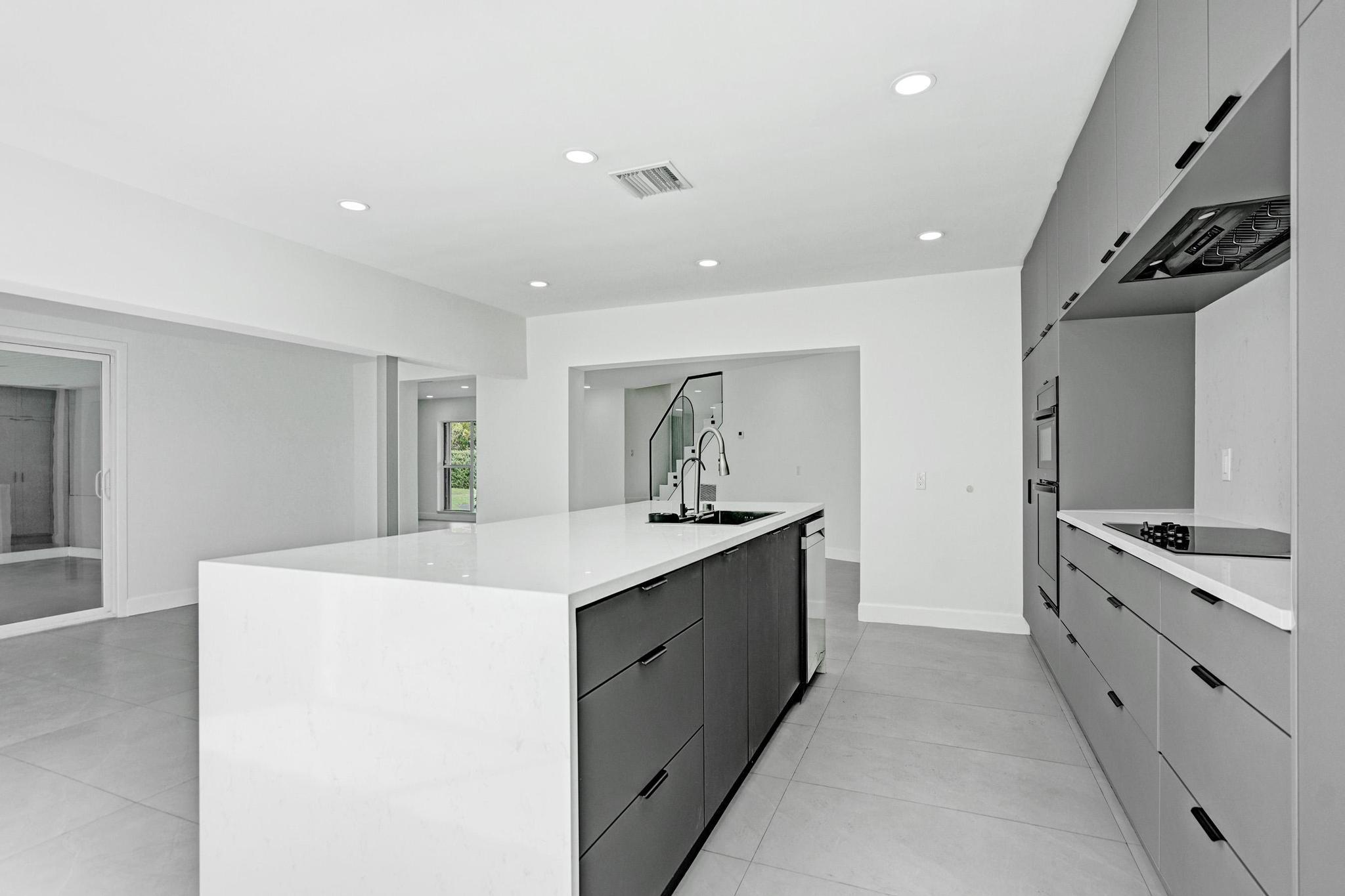 PLANTATION GOLF ESTATES - Residential