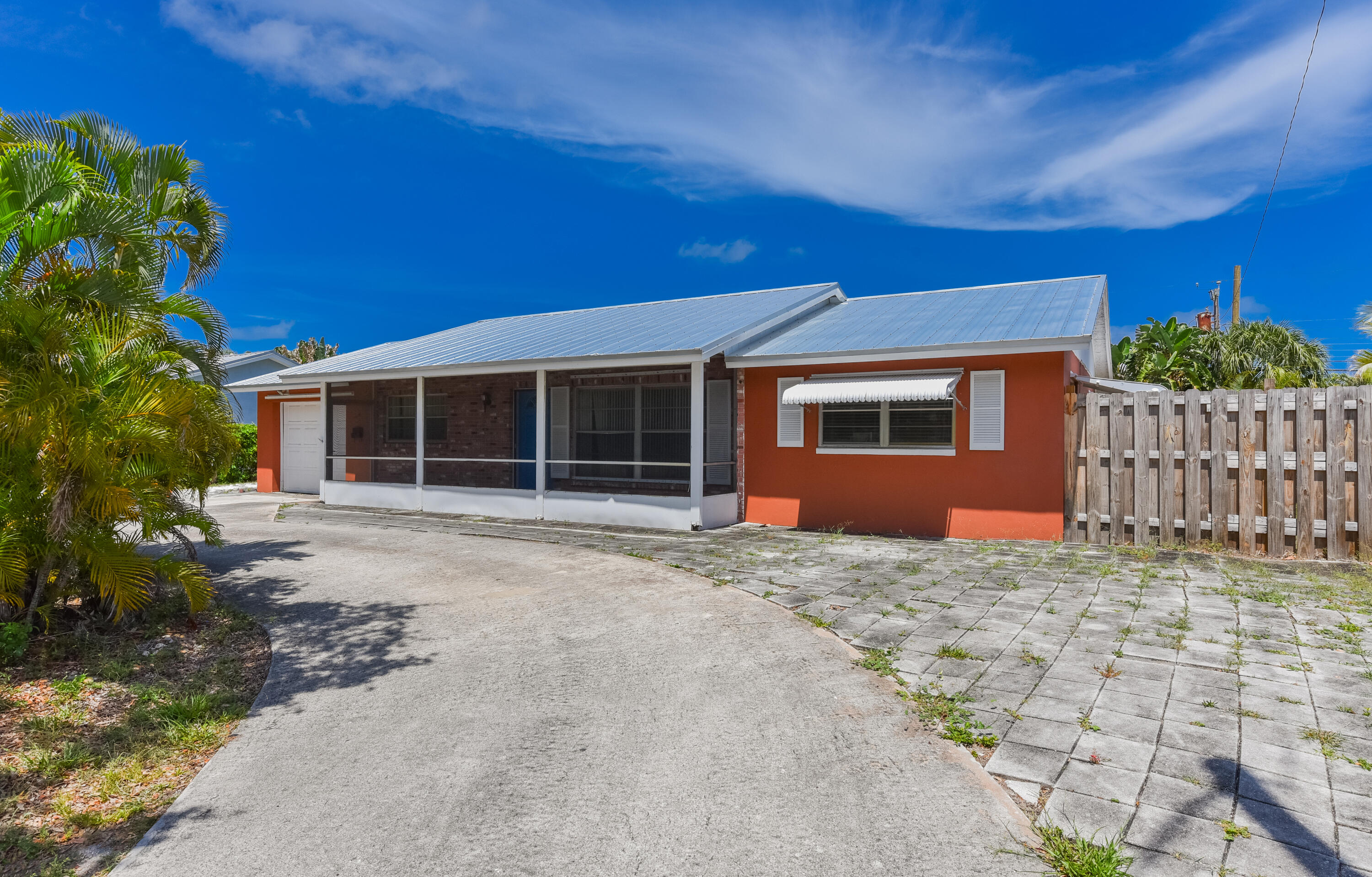 NORTH PALM BEACH VILLAGE OF 6 - Residential