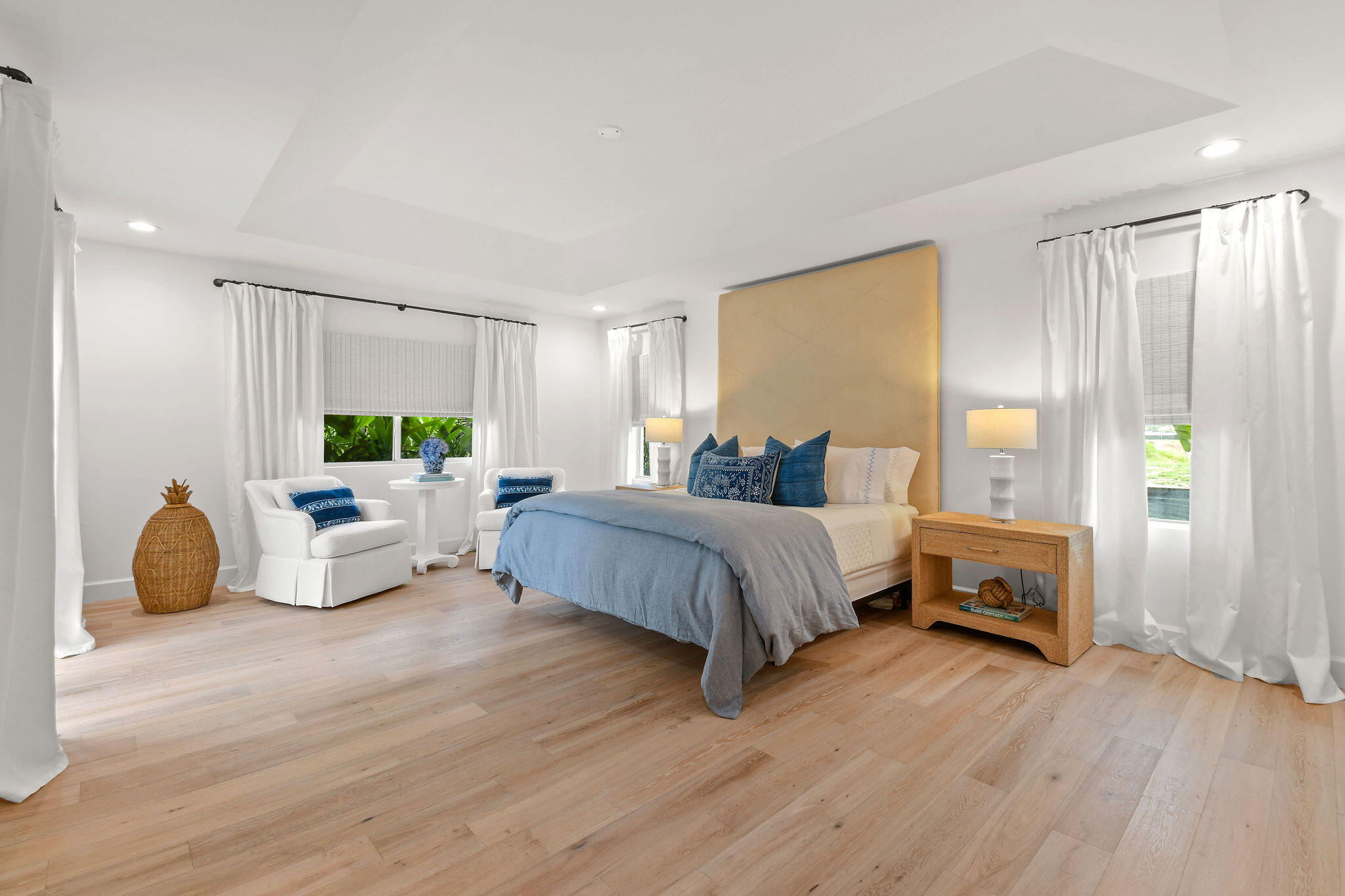 ESSEX LANE - Residential