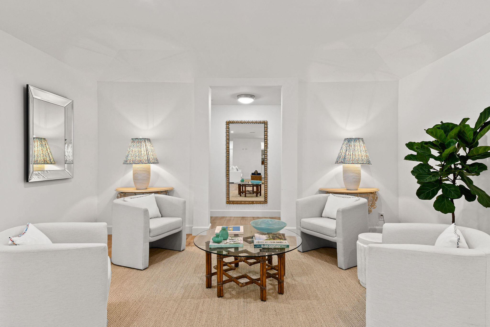 ESSEX LANE - Residential
