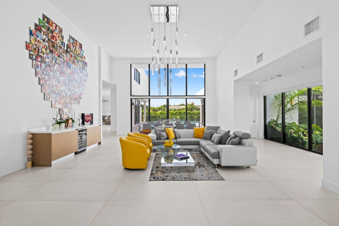 Weston Estates 181-168 B - Residential