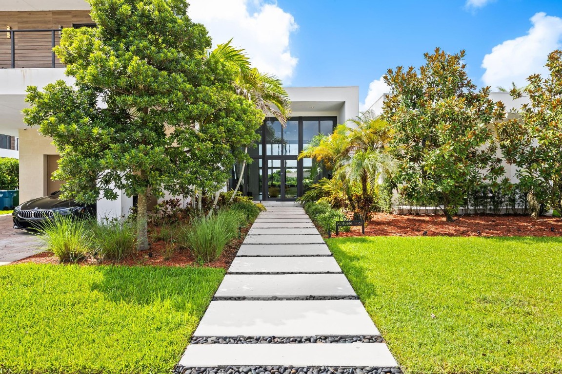 Weston Estates 181-168 B - Residential