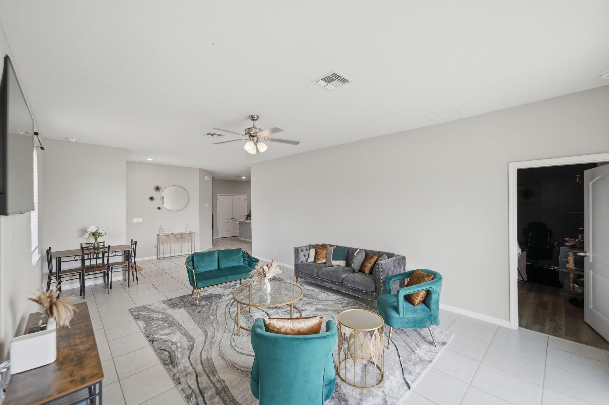 CELEBRATION POINTE - Residential