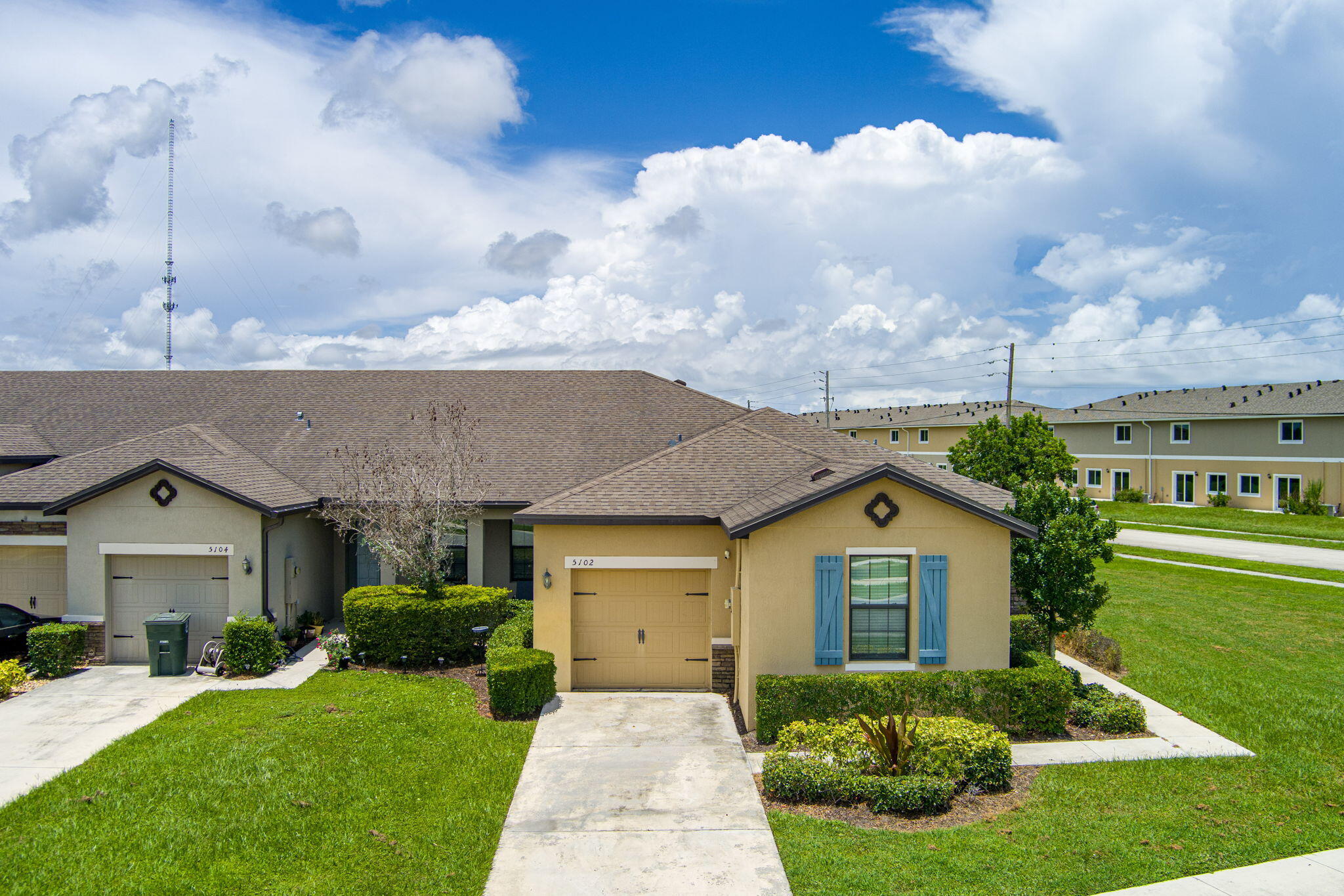 CELEBRATION POINTE - Residential