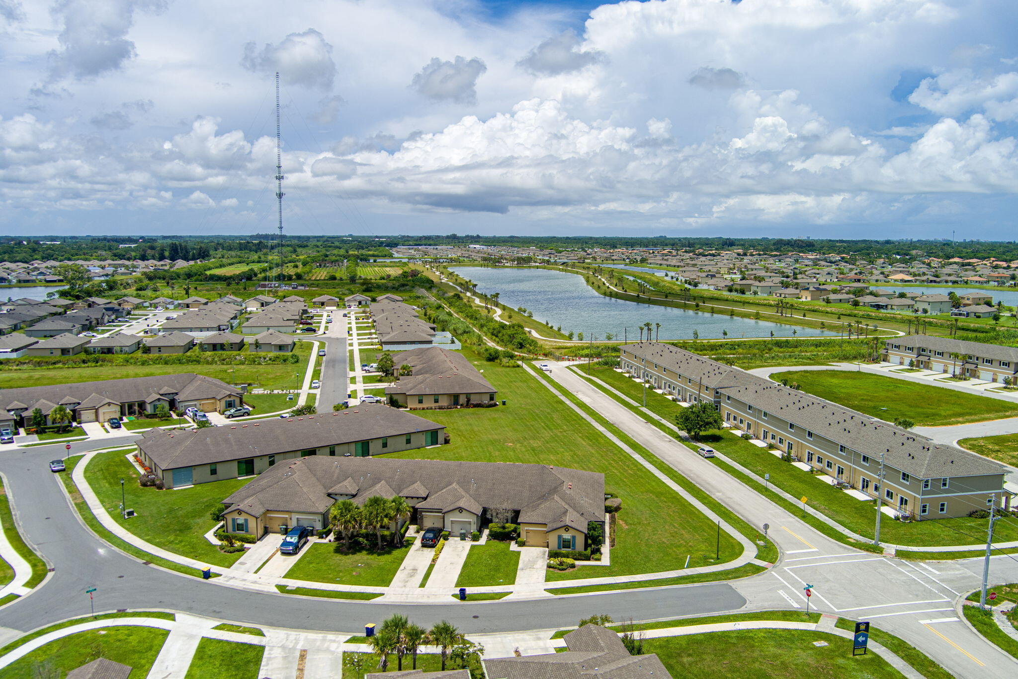 CELEBRATION POINTE - Residential