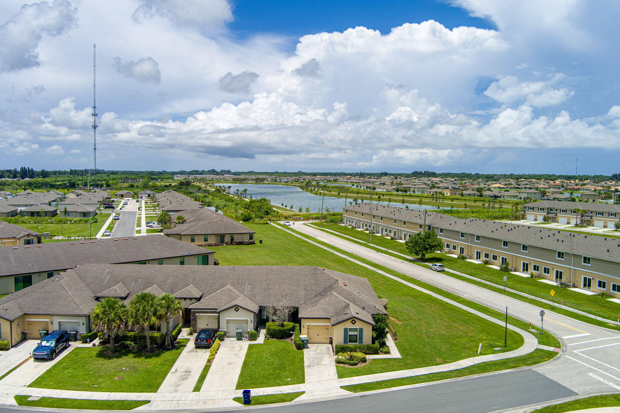 CELEBRATION POINTE - Residential