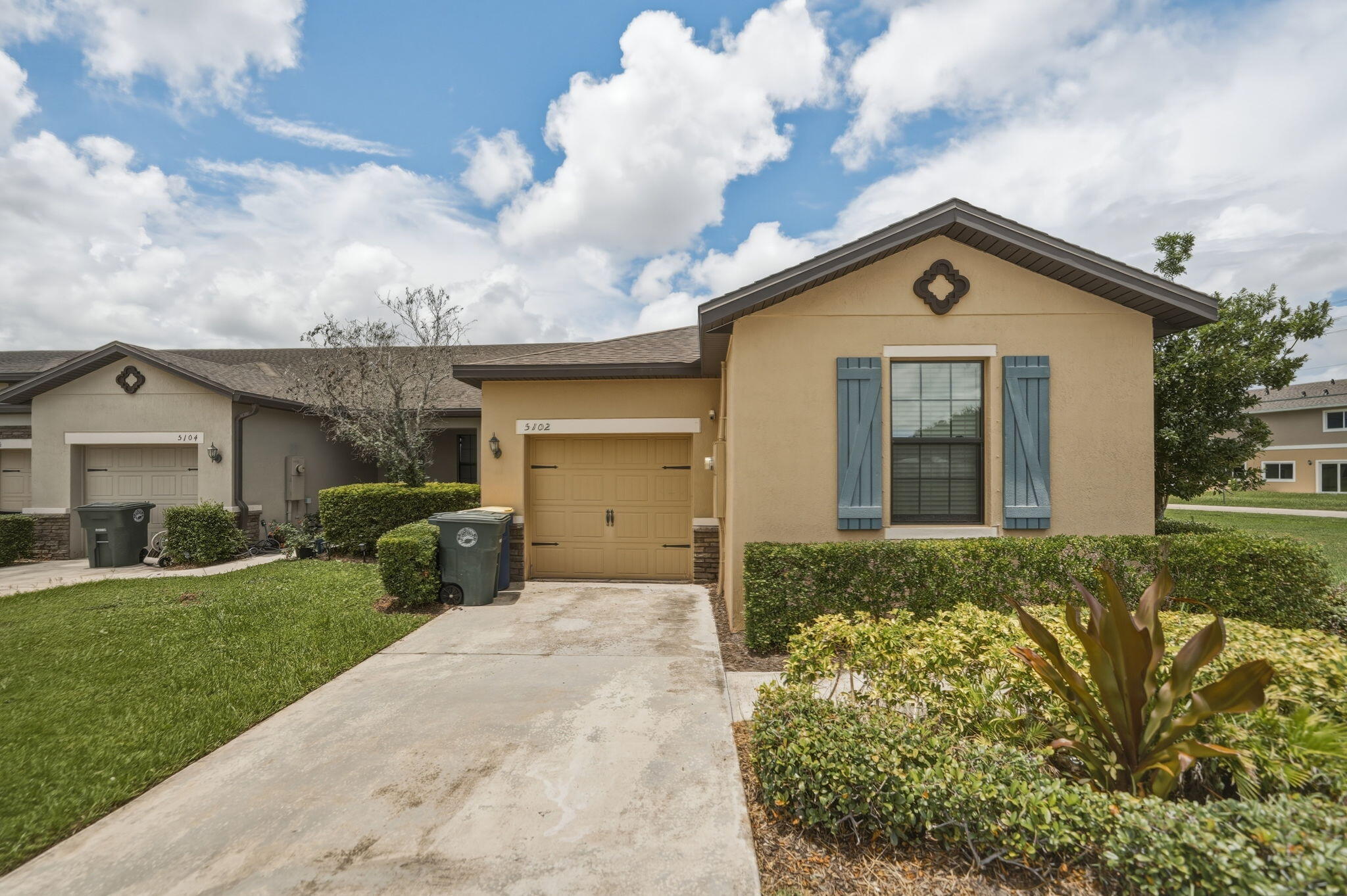 CELEBRATION POINTE - Residential