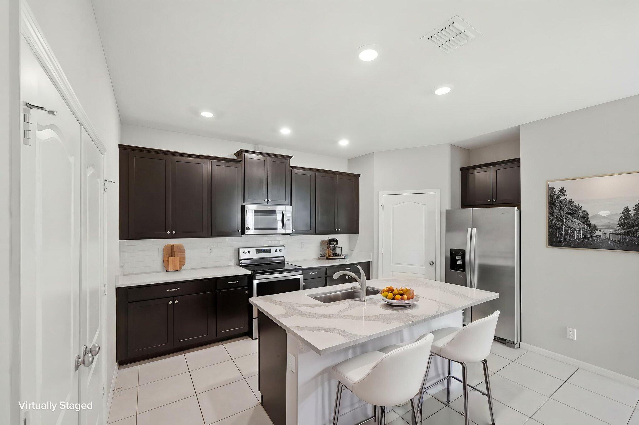 CELEBRATION POINTE - Residential