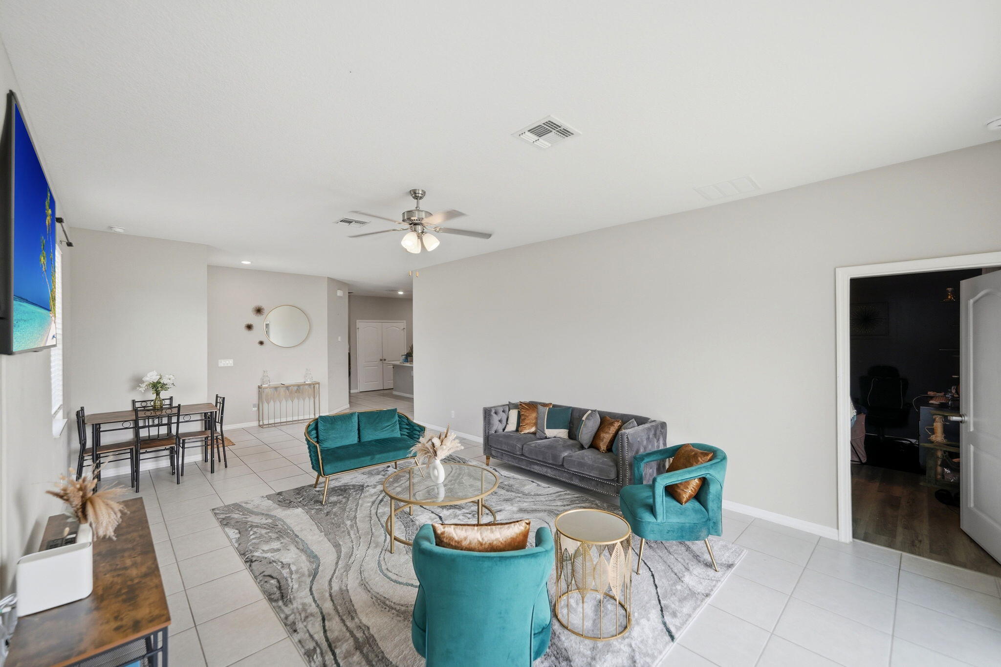 CELEBRATION POINTE - Residential