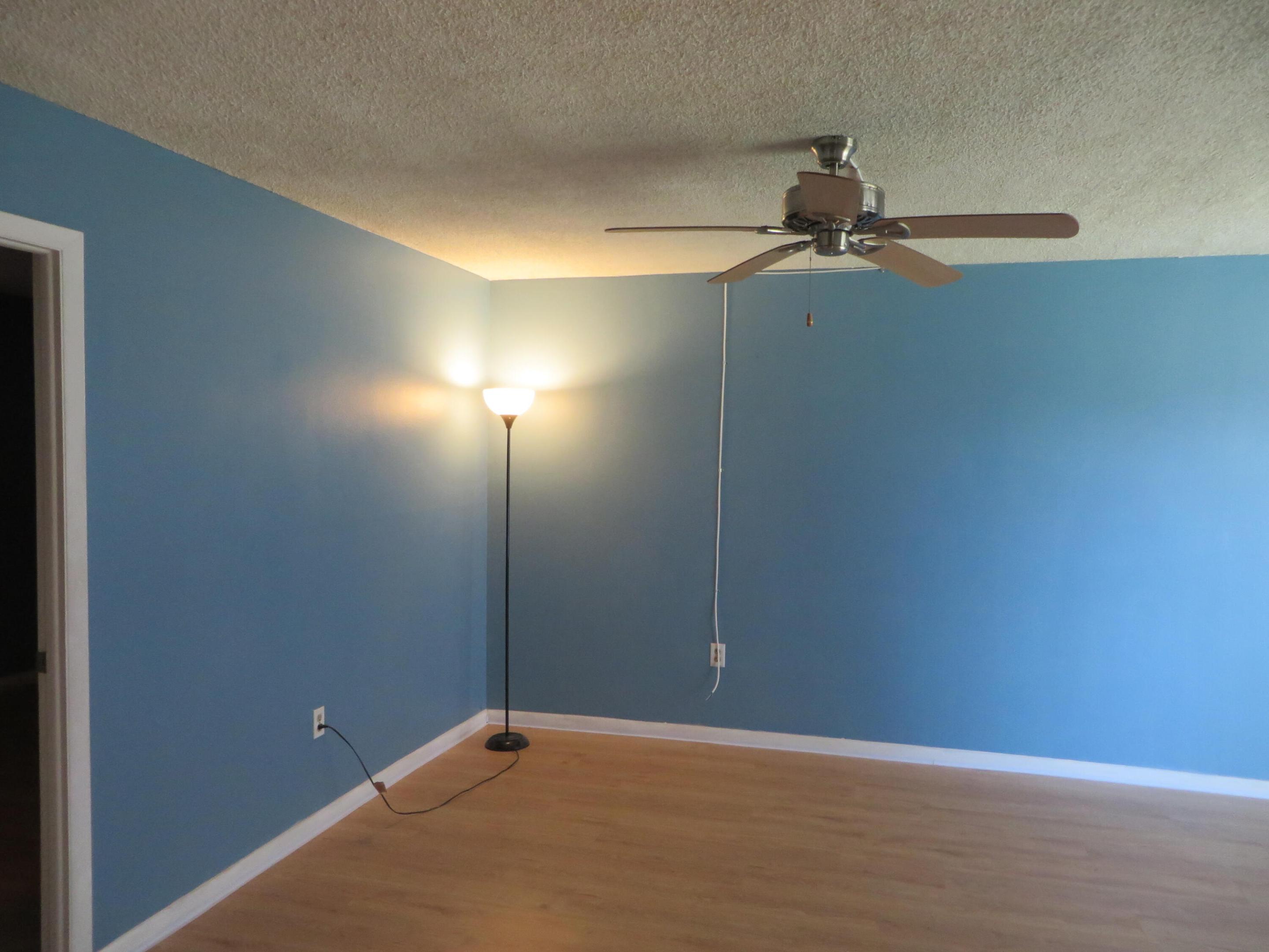 LIME BAY CONDOMINIUM 8 - Residential