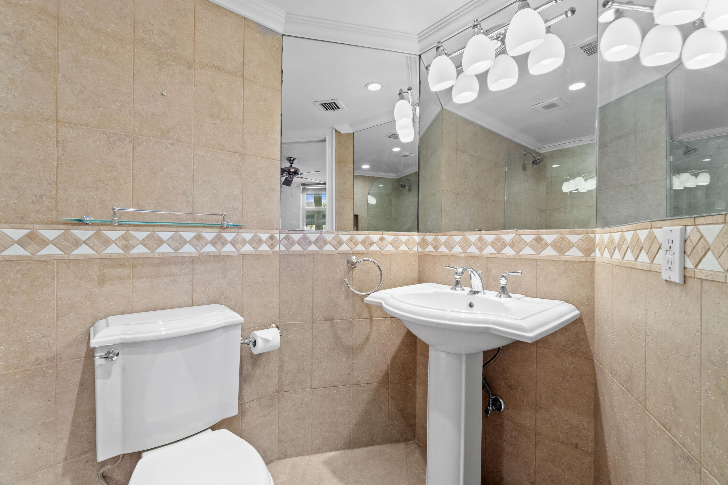 GARDEN-AIRE VILLAGE - Residential