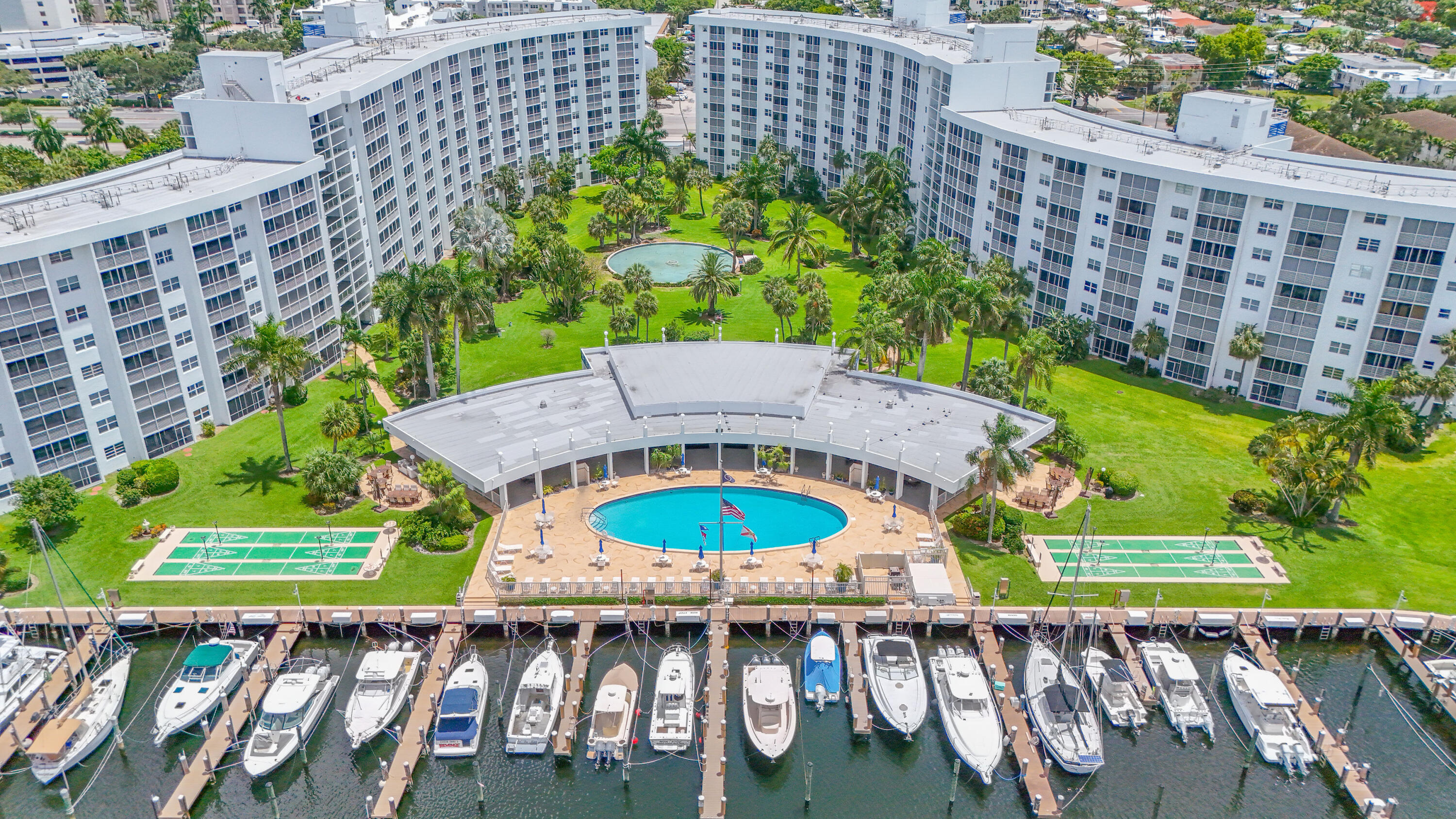 GARDEN-AIRE VILLAGE - Residential