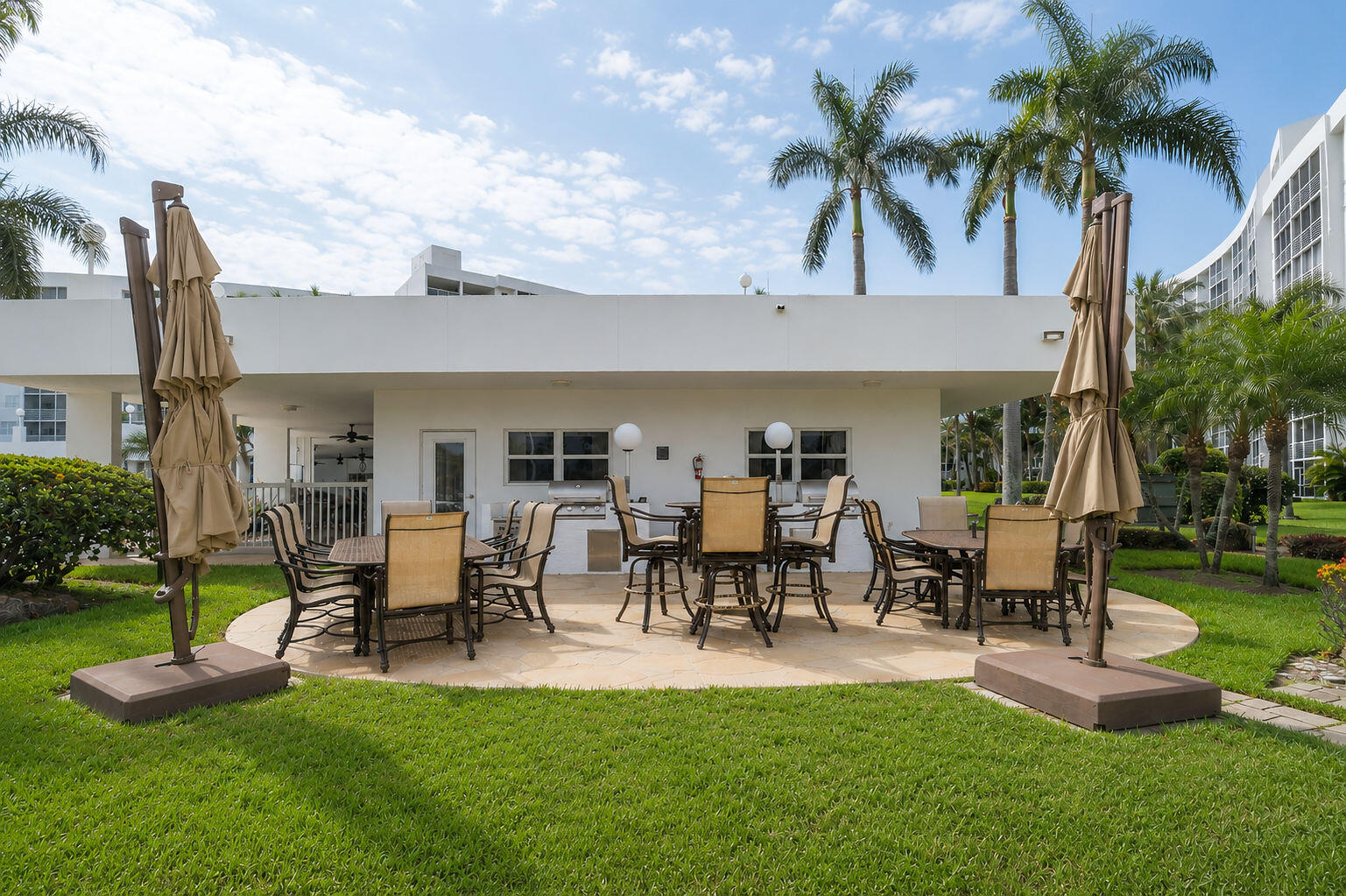 GARDEN-AIRE VILLAGE - Residential