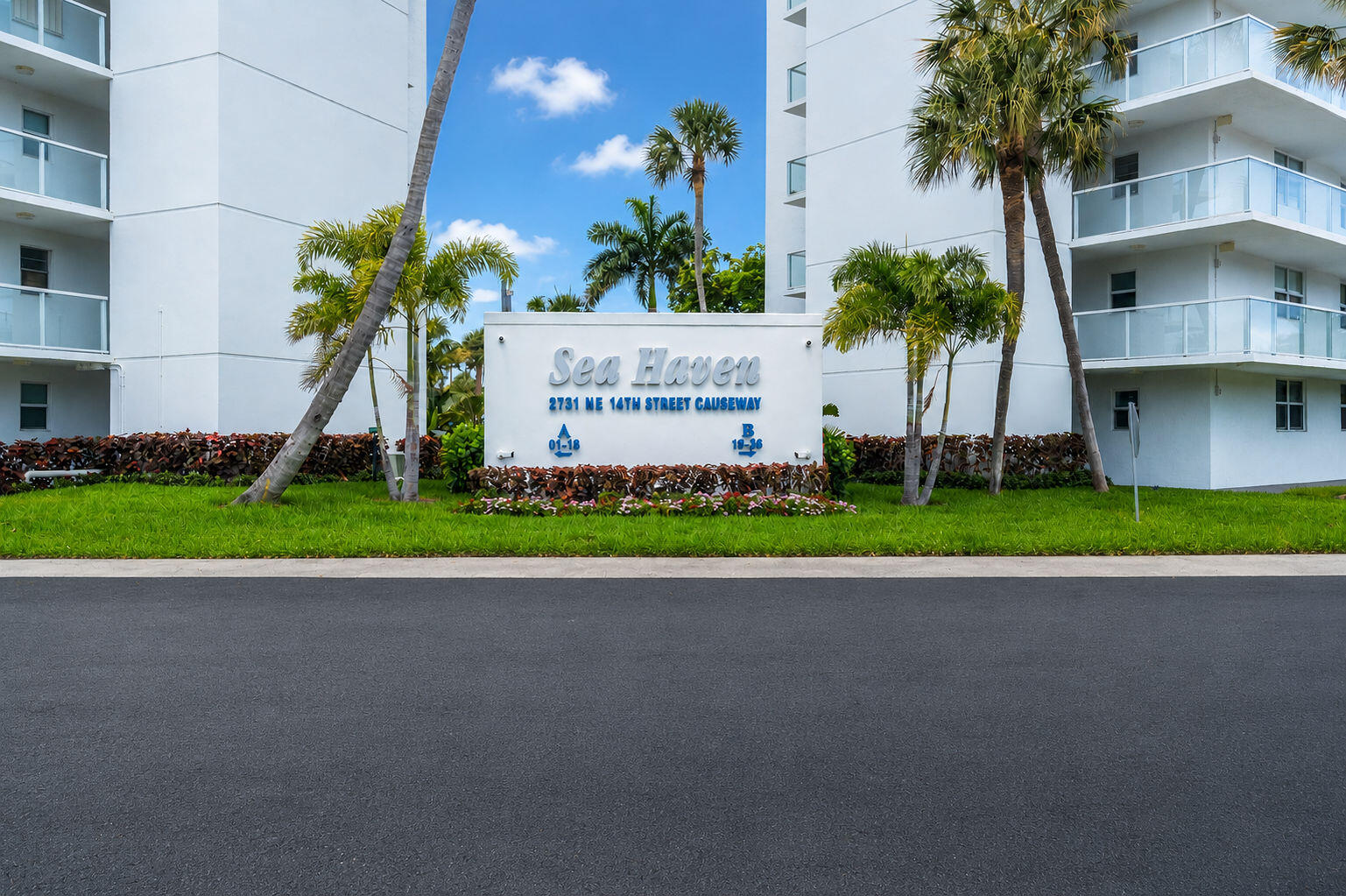 GARDEN-AIRE VILLAGE - Residential