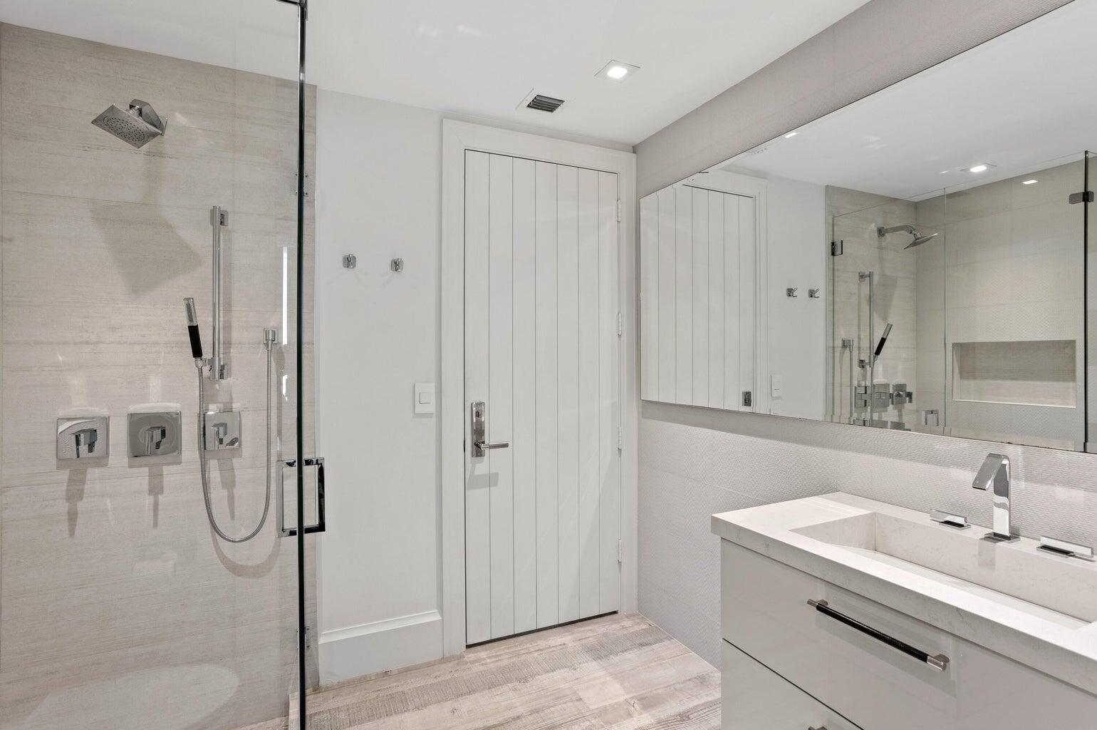 PALM BEACH SHORE ACRES BLKS A,B & Z - Residential