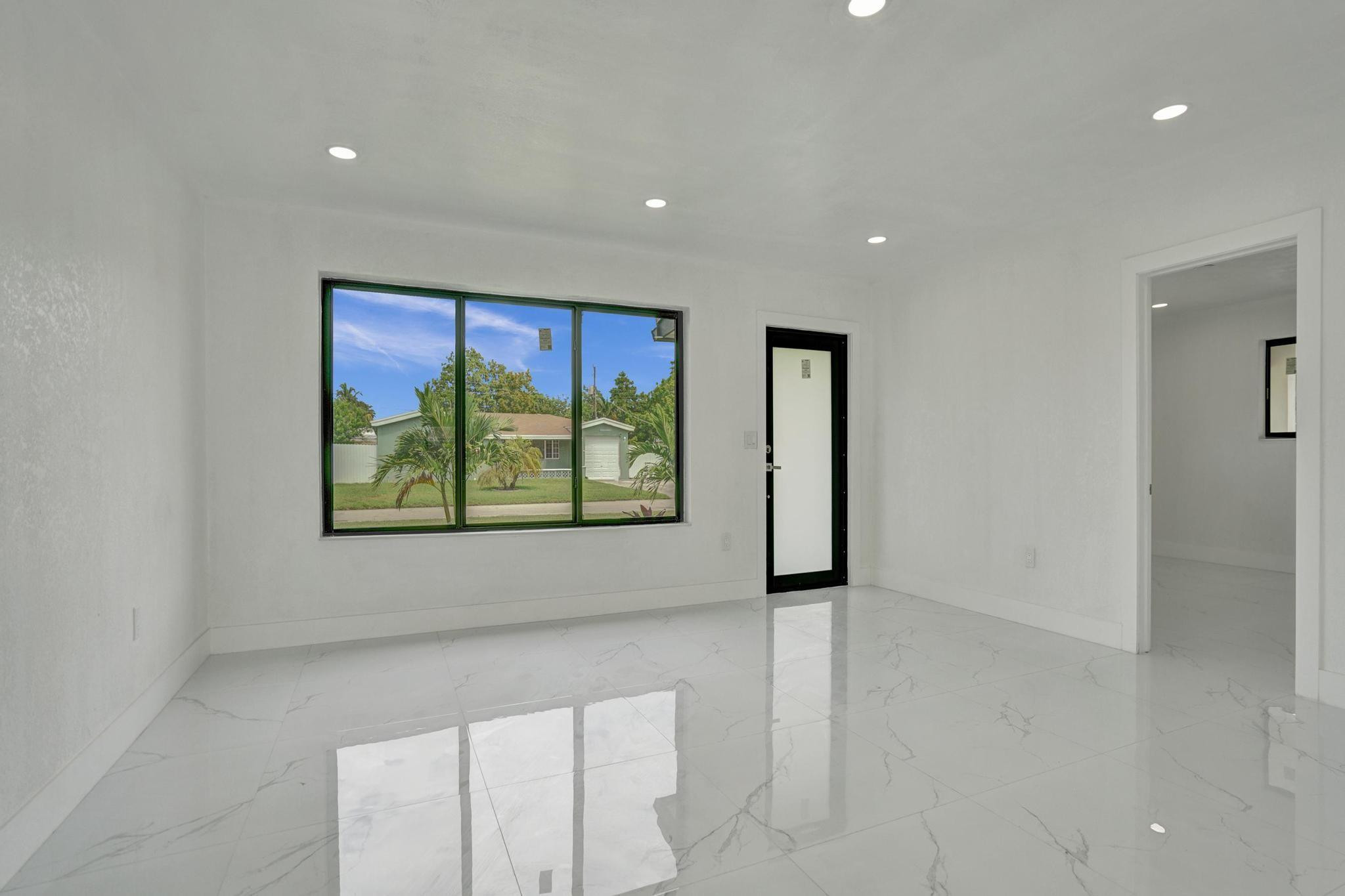 MIRAMAR SEC 5 - Residential