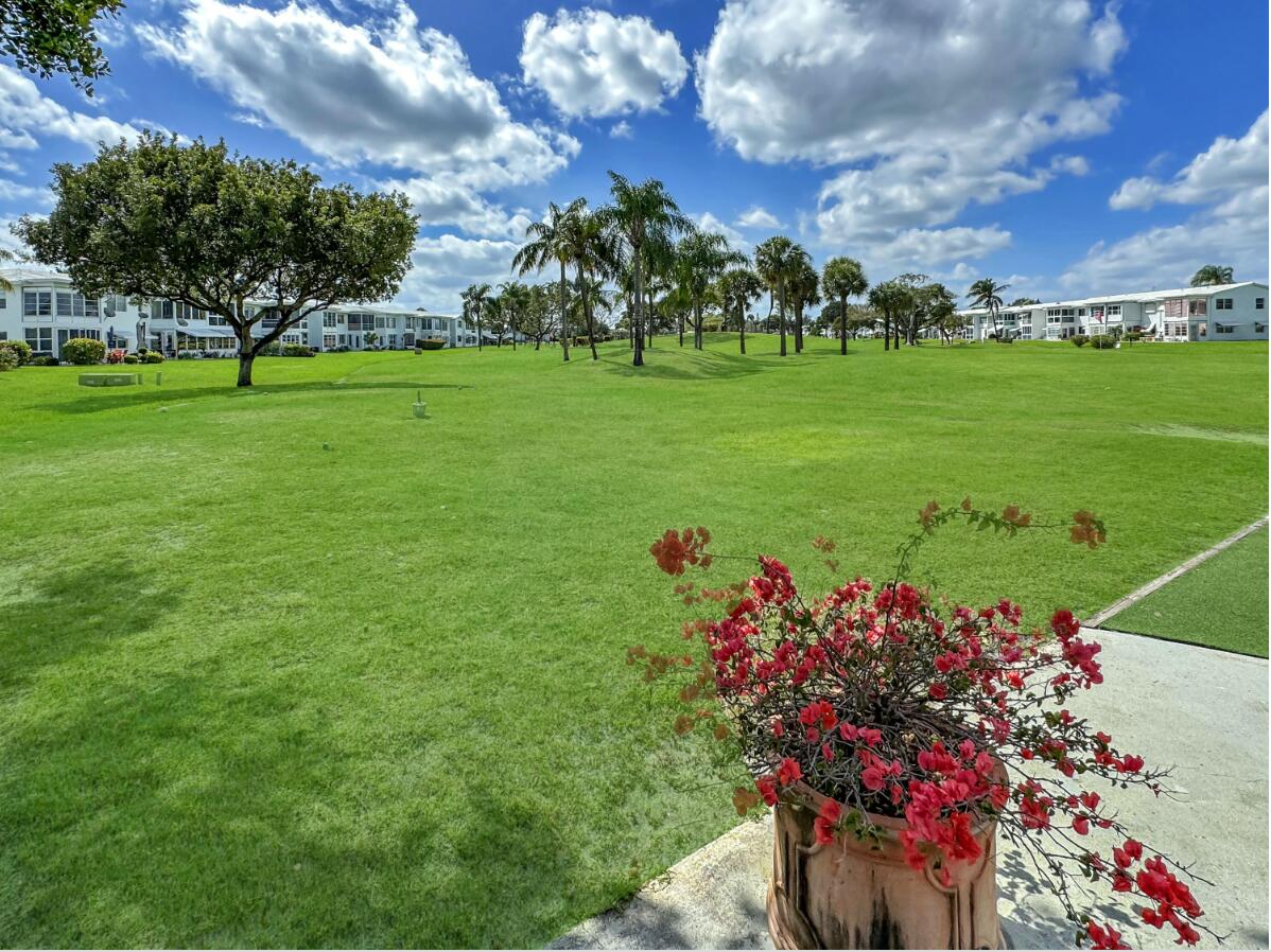 FAIRVIEW IV CONDO - Residential