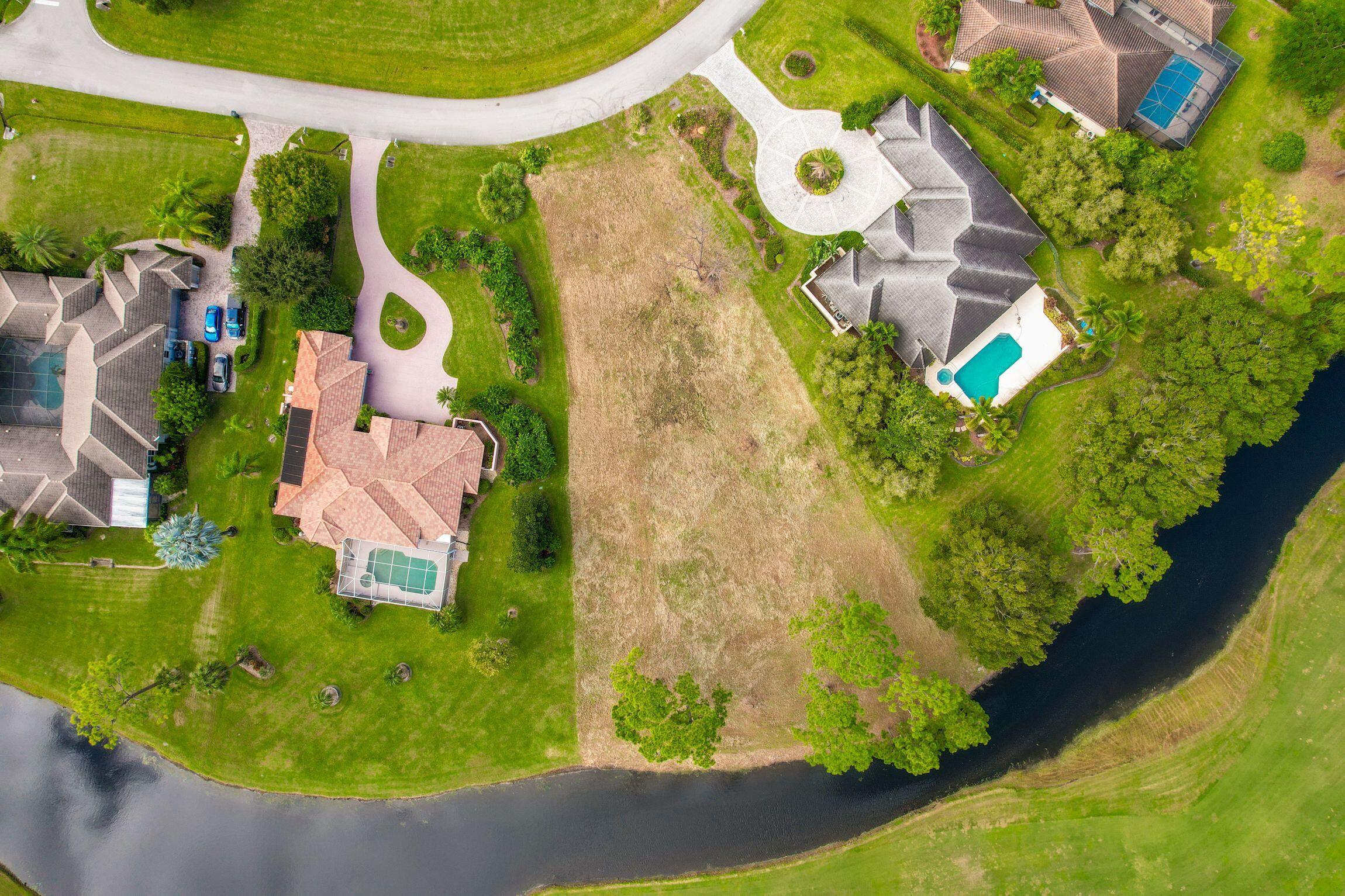 Cobblestone Country Club - Land