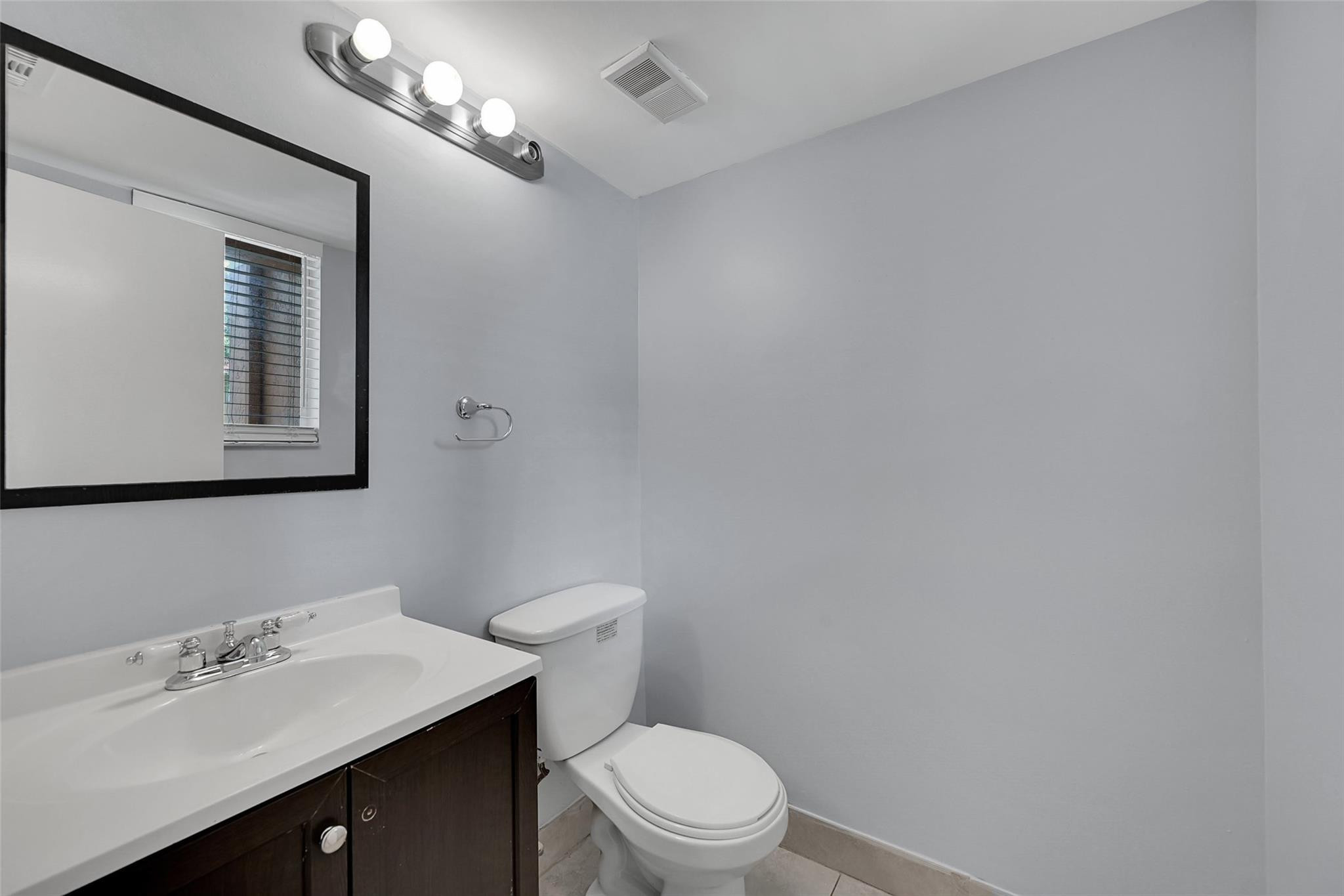 COLONNADES CONDO - Residential