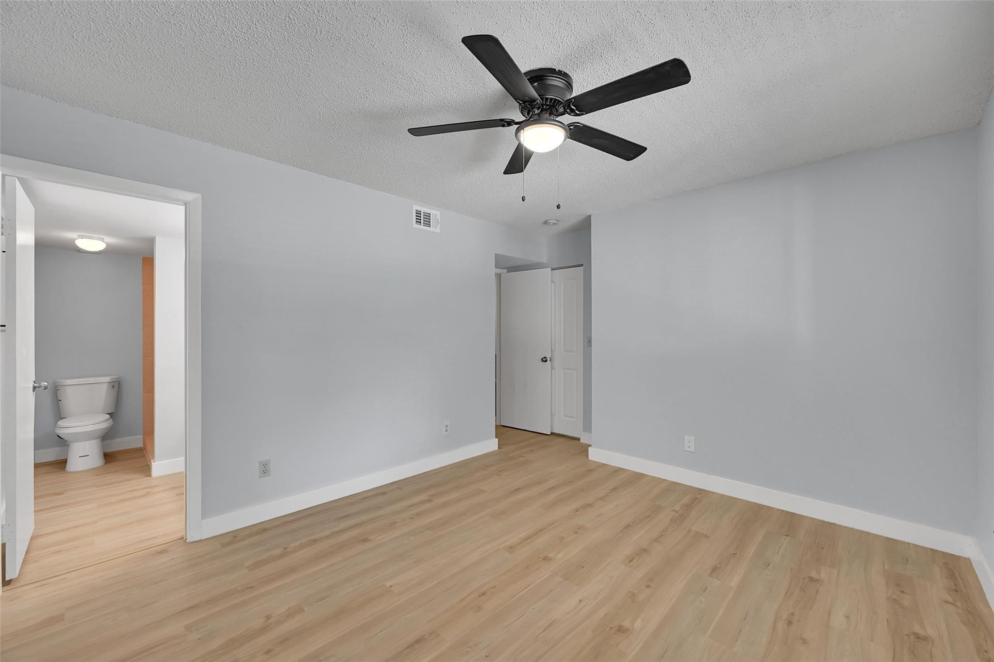 COLONNADES CONDO - Residential
