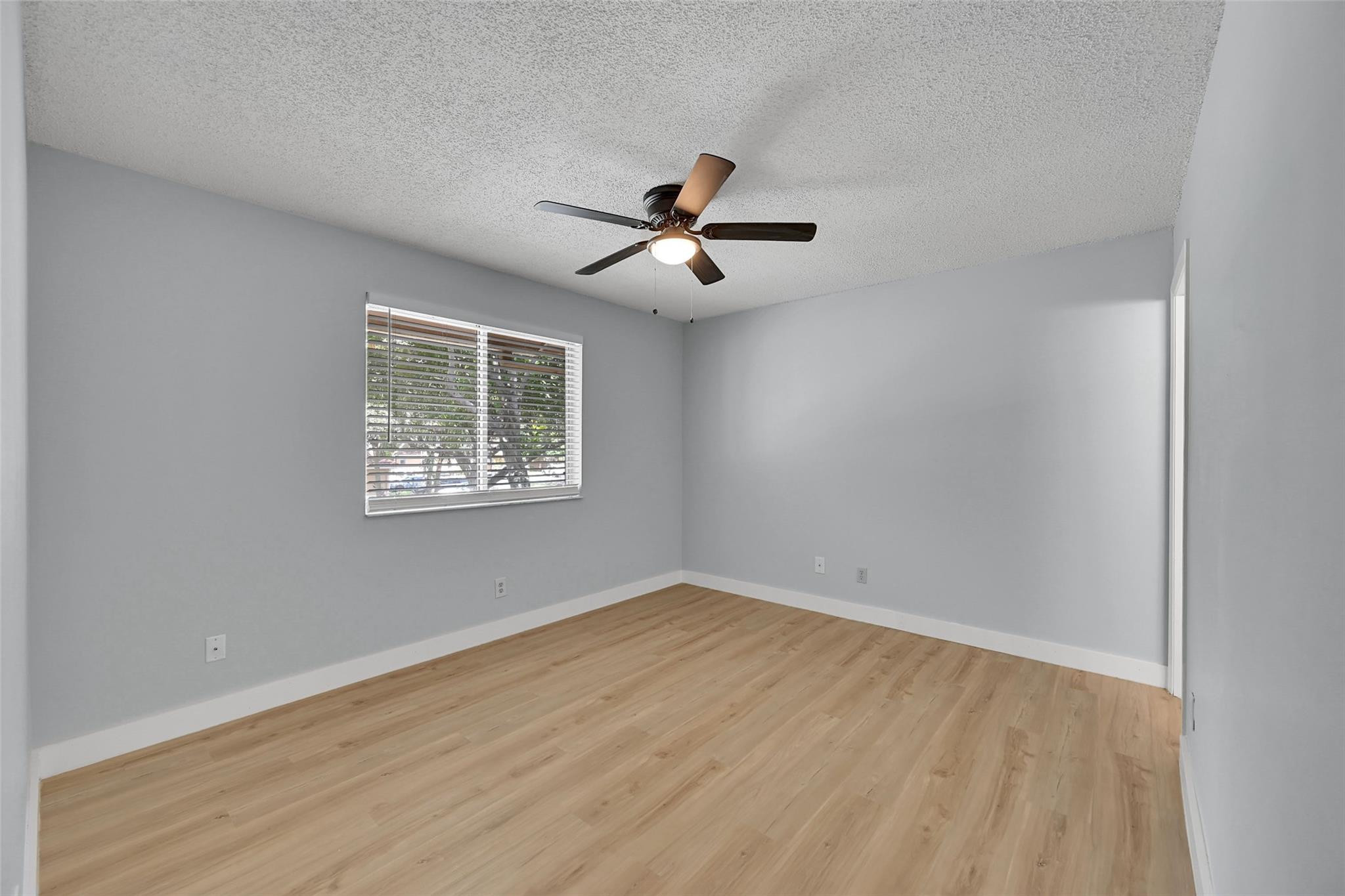 COLONNADES CONDO - Residential