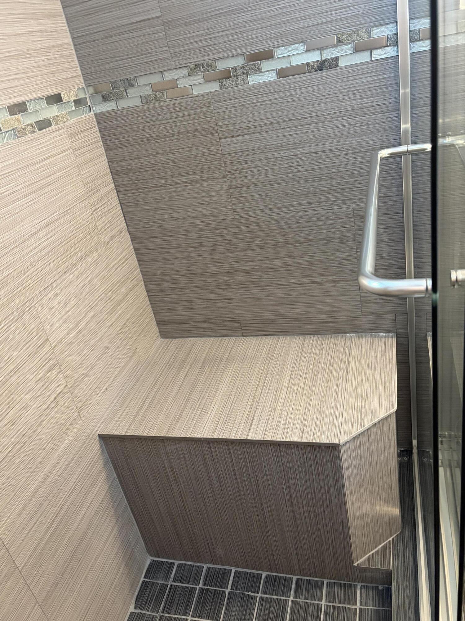 IMPERIAL VILLAS CONDO - Residential Lease