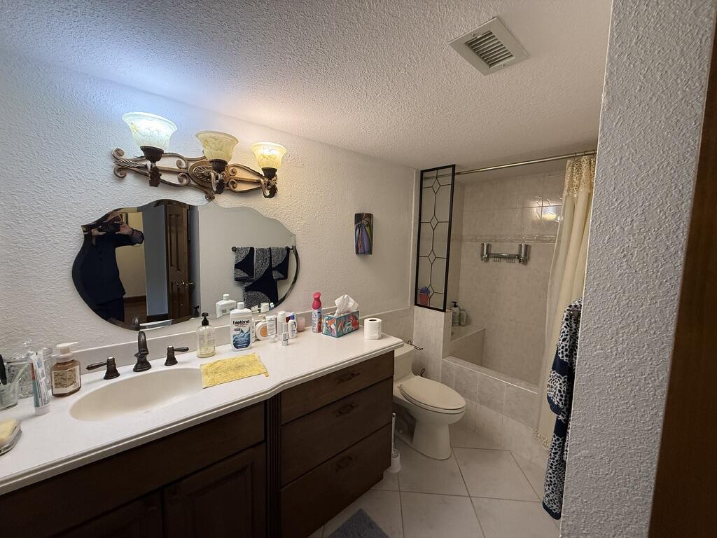 The Island SUNRISE LAKES 189 CONDO - Residential