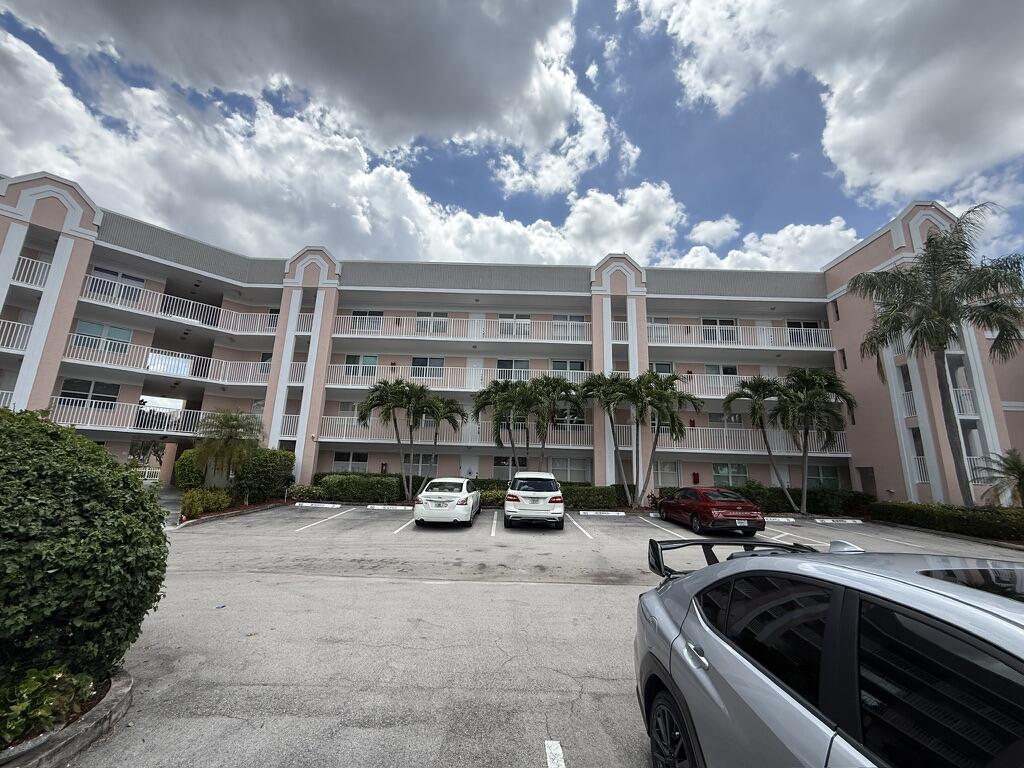 The Island SUNRISE LAKES 189 CONDO - Residential