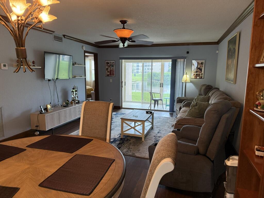 The Island SUNRISE LAKES 189 CONDO - Residential