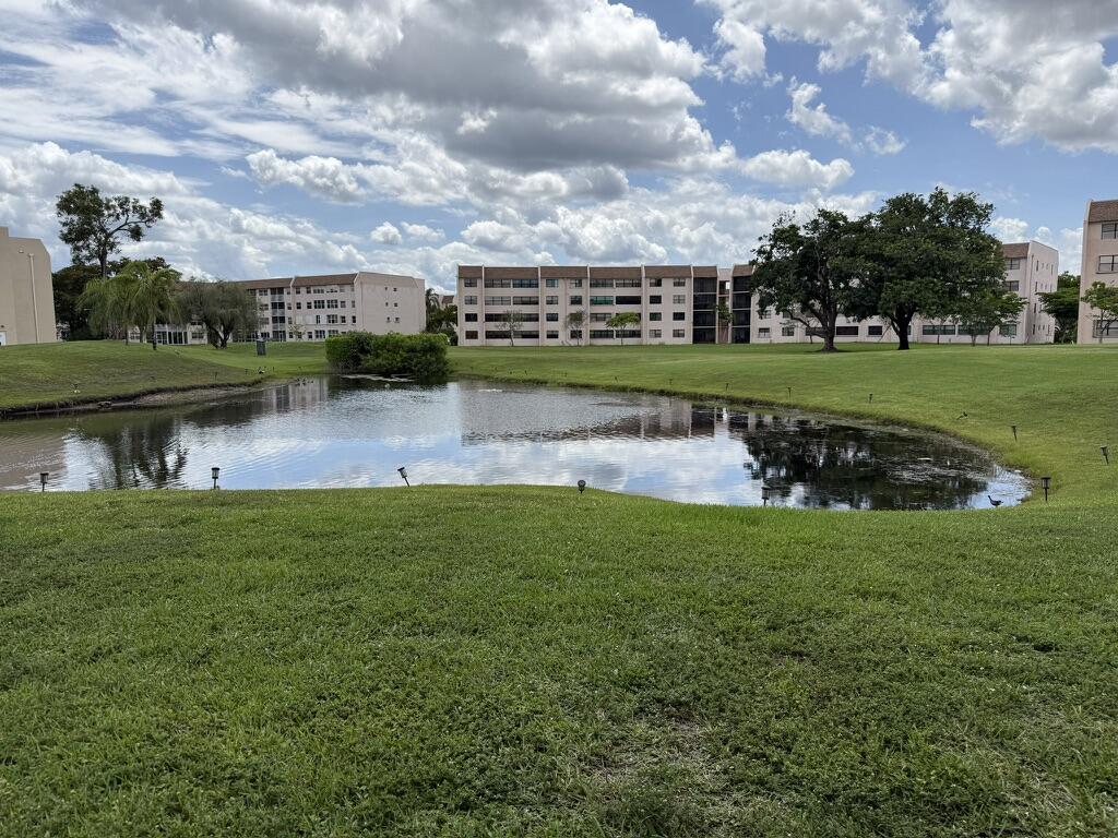The Island SUNRISE LAKES 189 CONDO - Residential