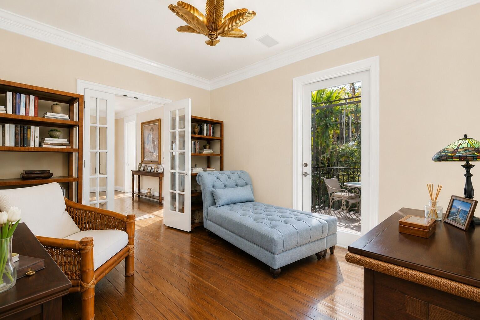 JAMAICA LANE IN - Residential