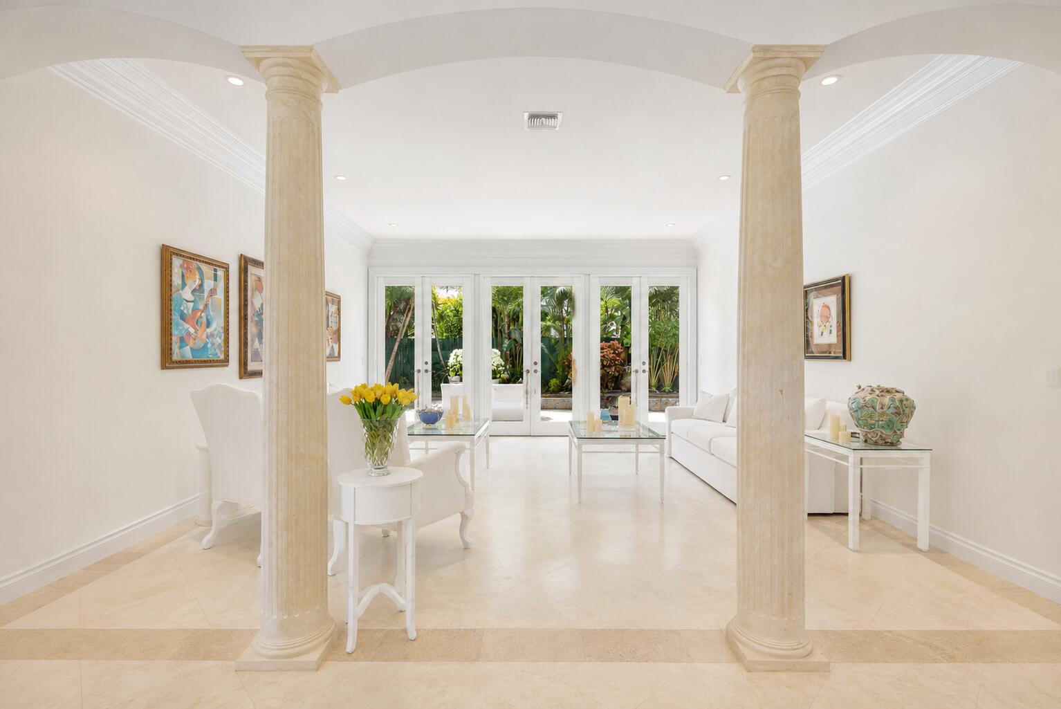 JAMAICA LANE IN - Residential