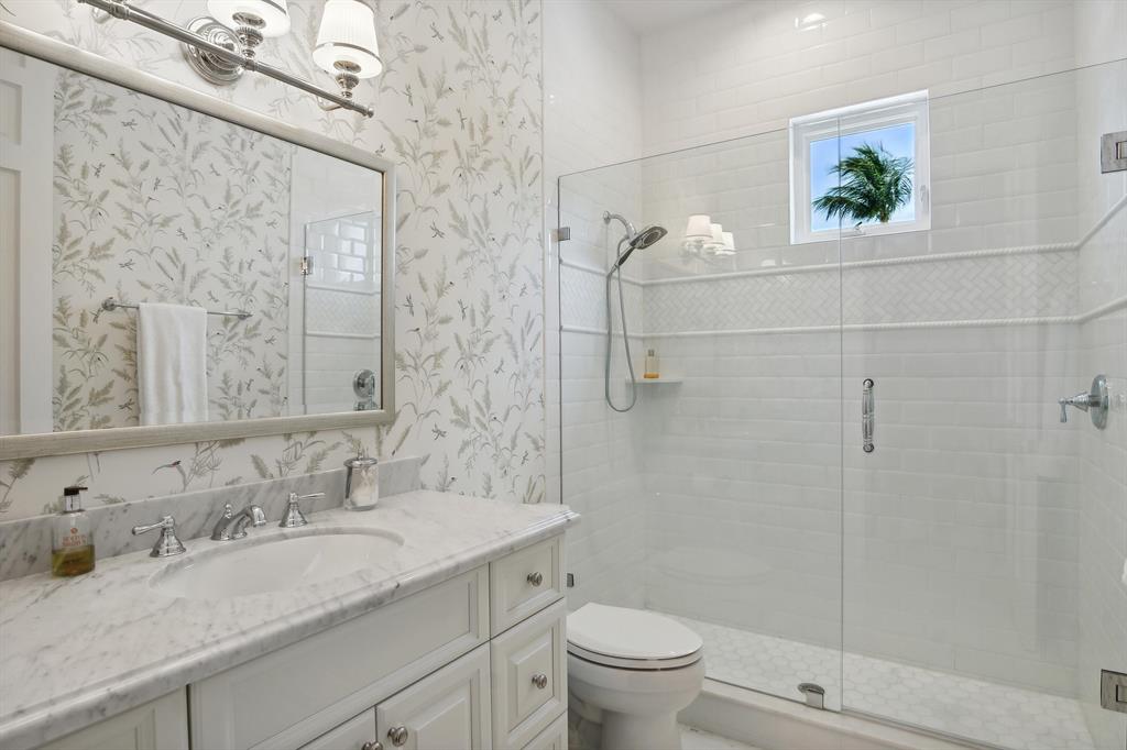 SAILFISH POINT - Residential
