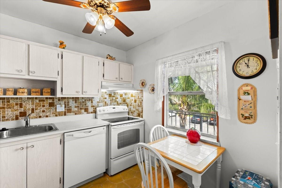 Oriole Gardens - Residential