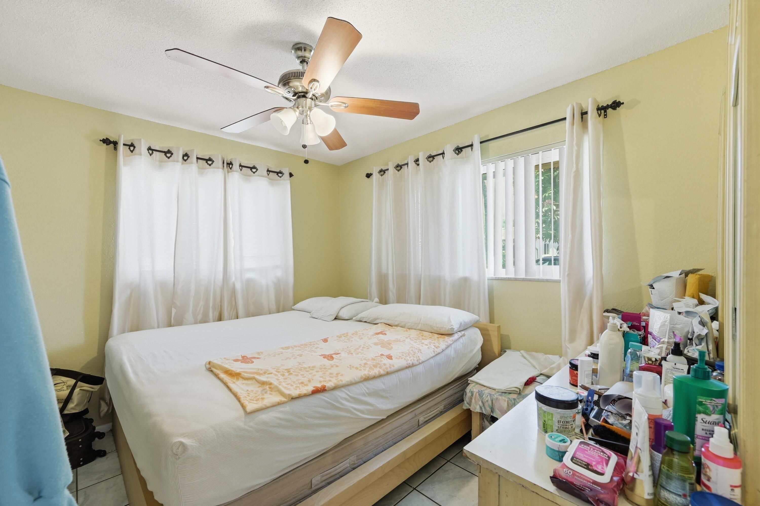 MAINLANDS OF TAMARAC LAKES - Residential