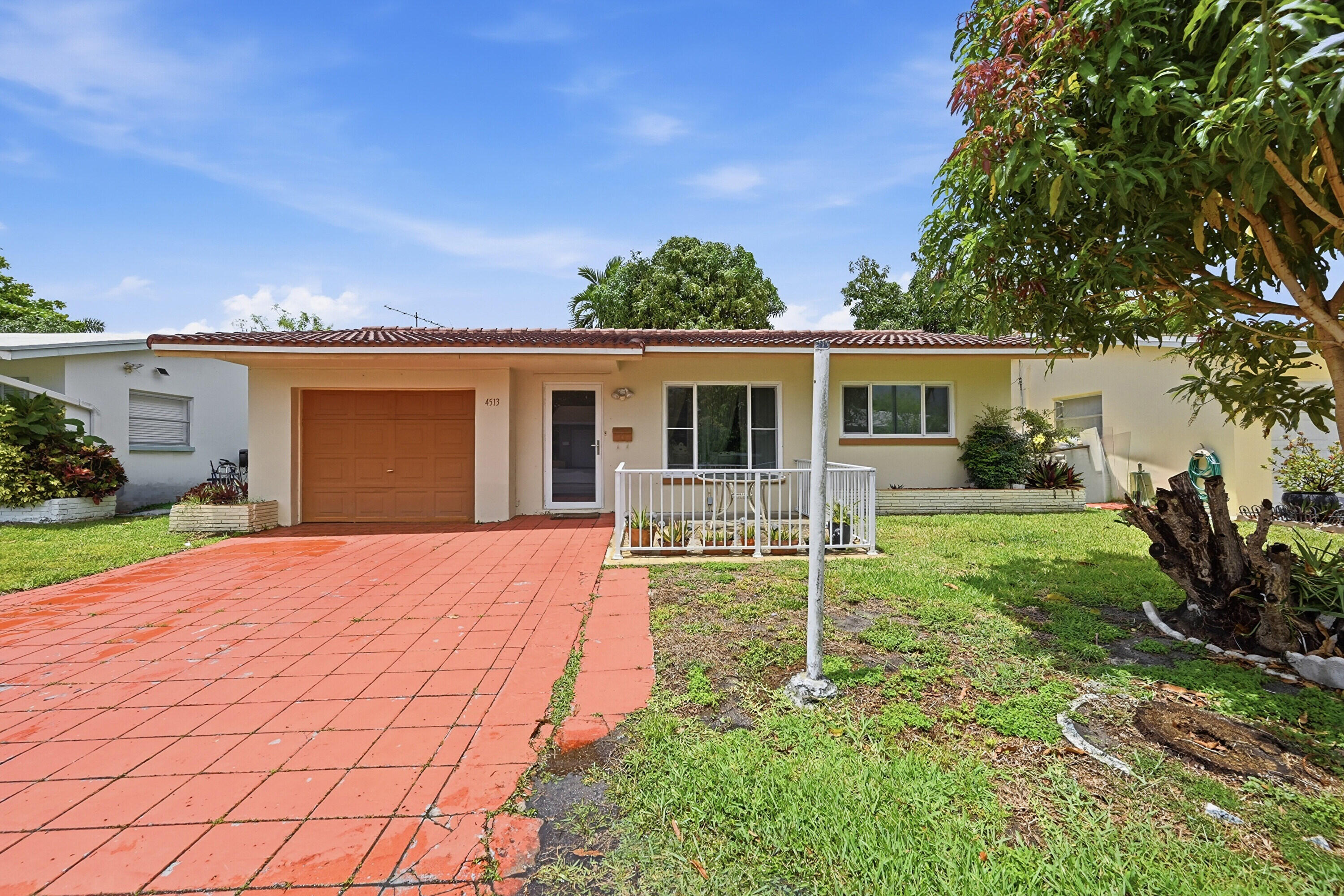 MAINLANDS OF TAMARAC LAKES - Residential