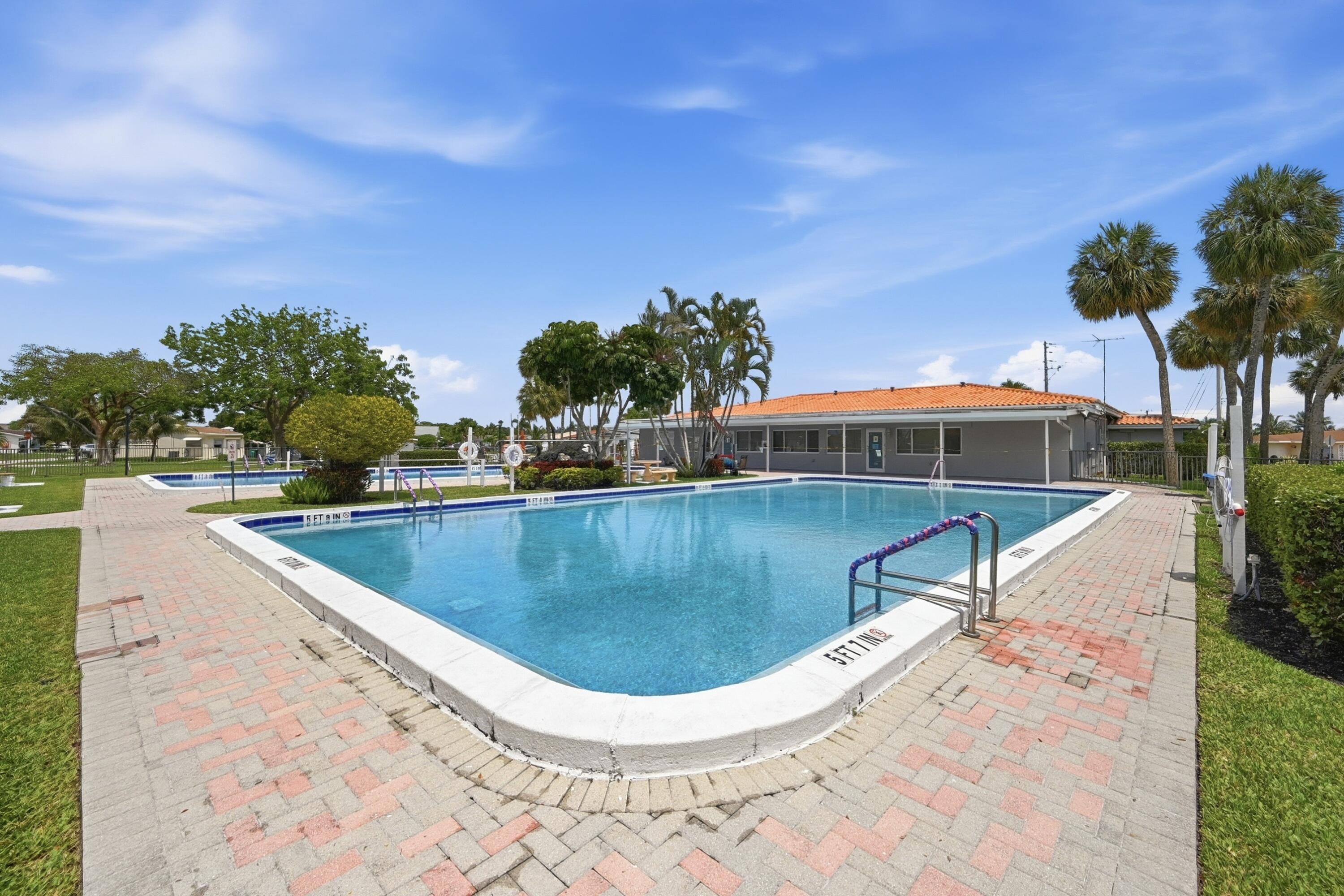 MAINLANDS OF TAMARAC LAKES - Residential
