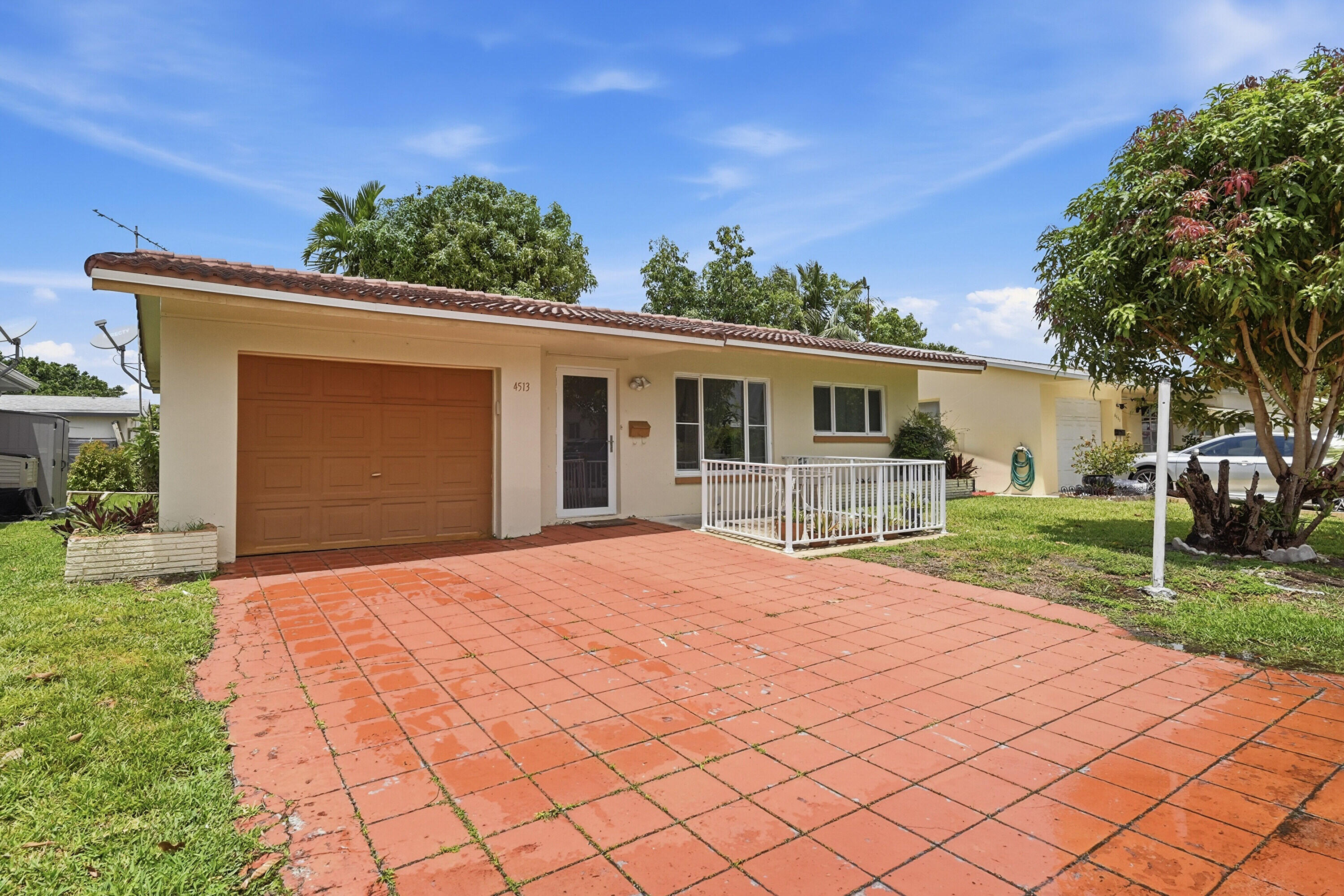 MAINLANDS OF TAMARAC LAKES - Residential
