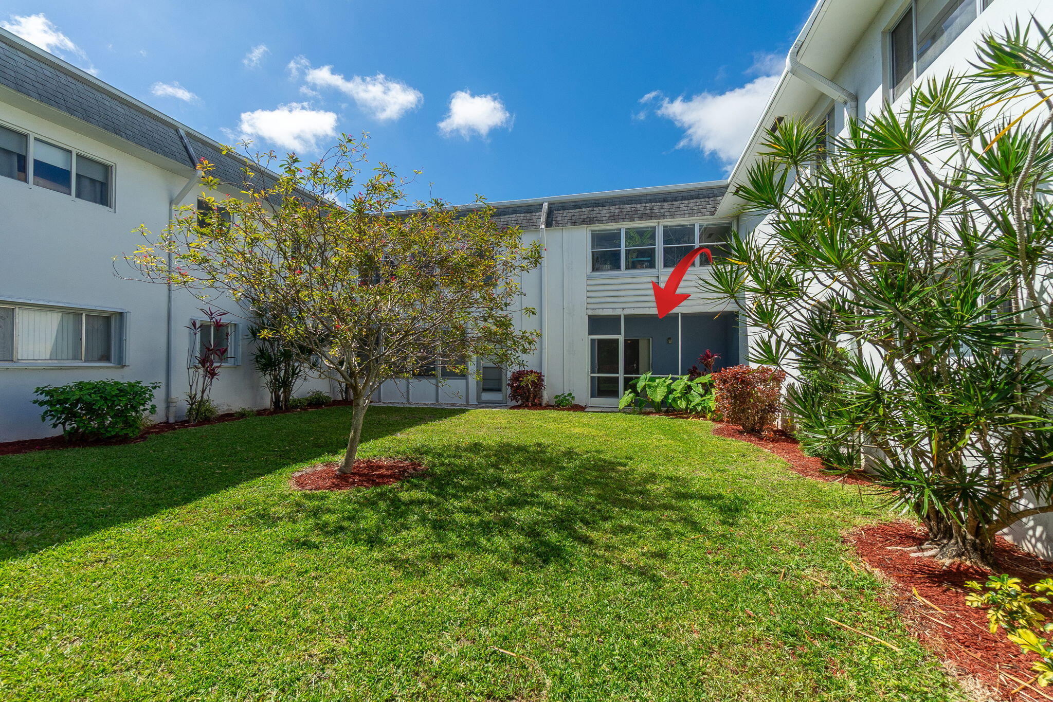 MURRY HILLS APT BLDG CONDO - Residential