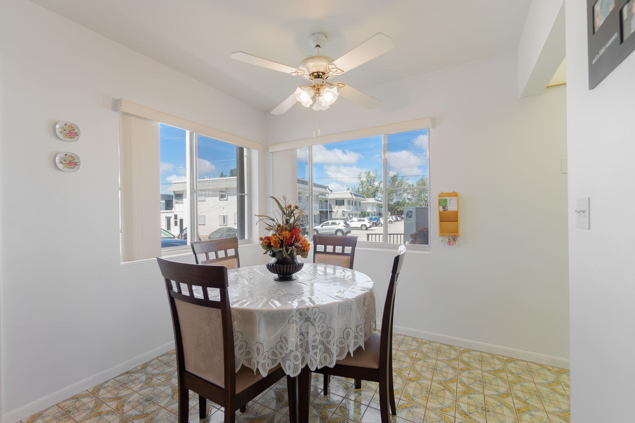 MURRY HILLS APT BLDG CONDO - Residential