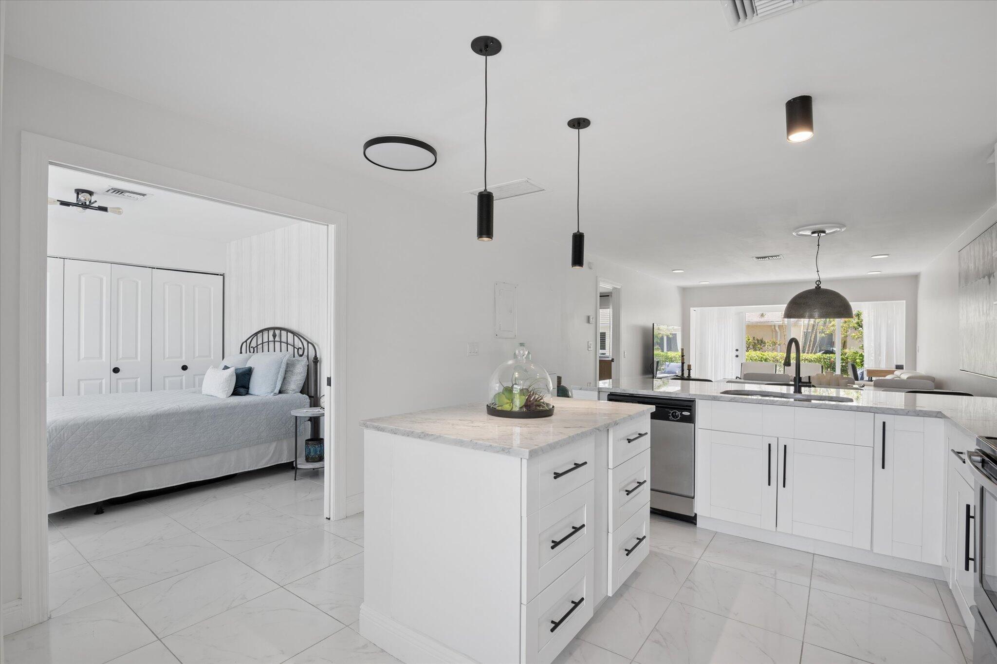 PALM GREENS AT VILLA DEL RAY CONDO II - Residential
