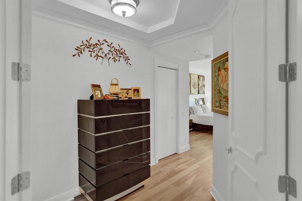 MEDITERRANEA CONDO - Residential
