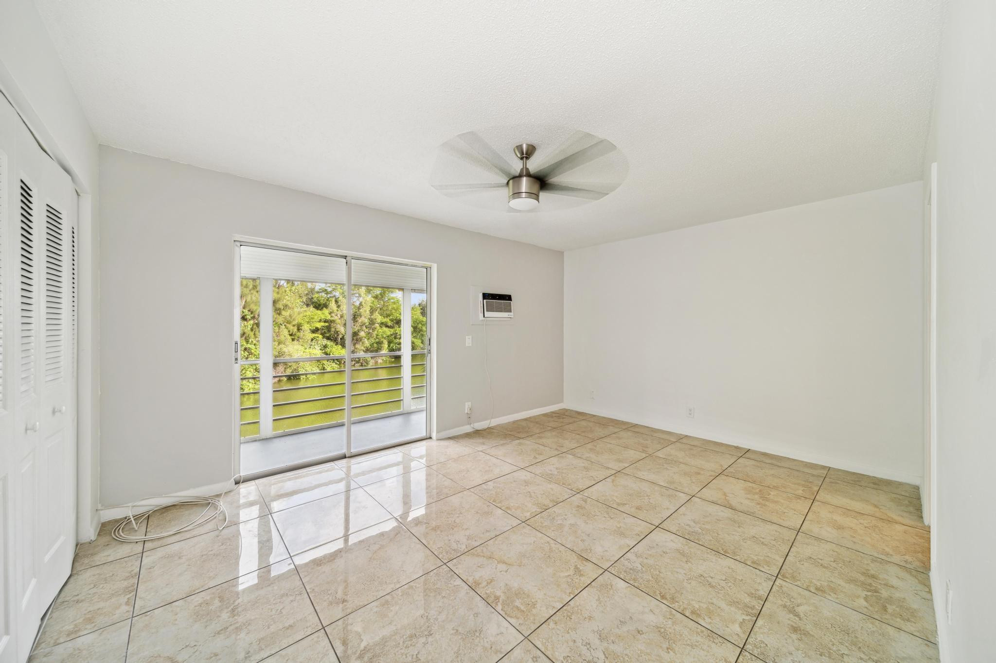 NORTHAMPTON CONDOS - Residential Lease