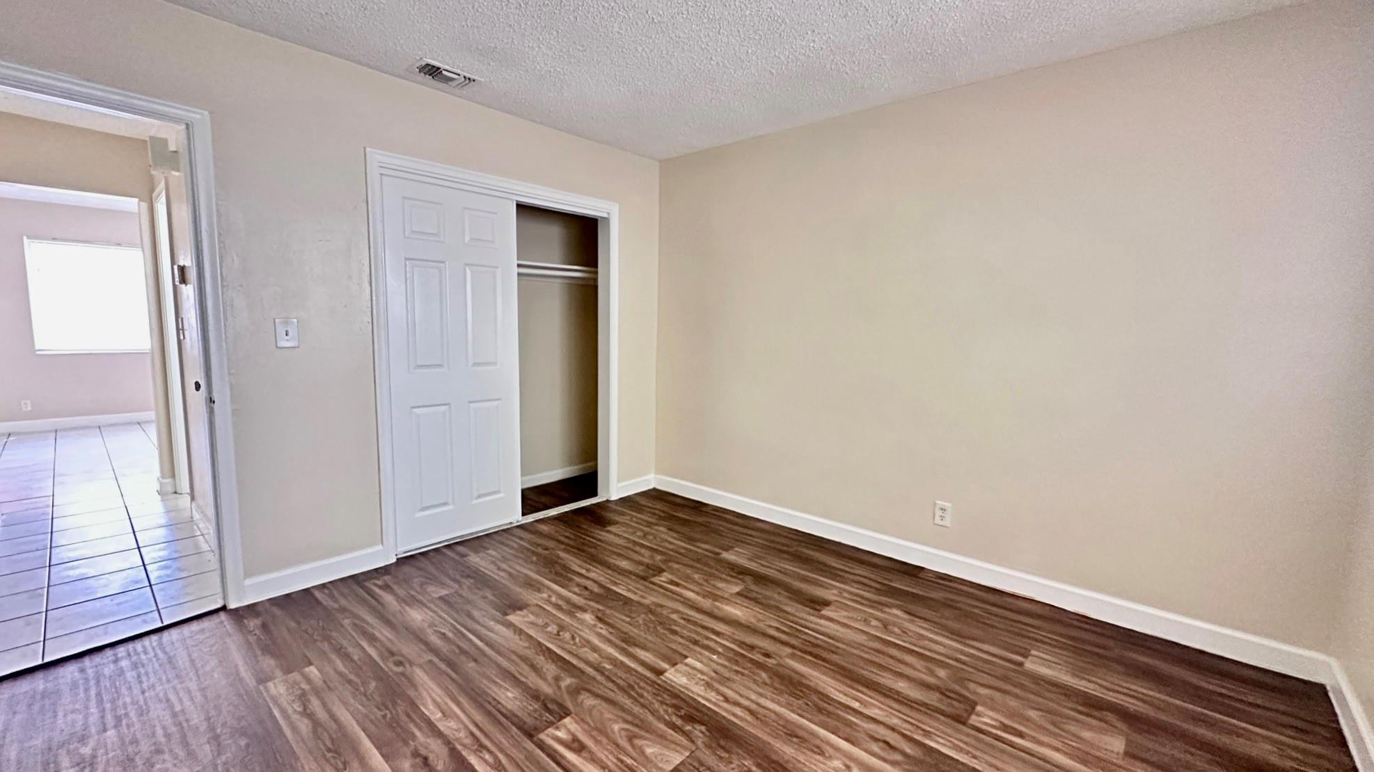 Everglade Land Sales Co F - Residential Lease