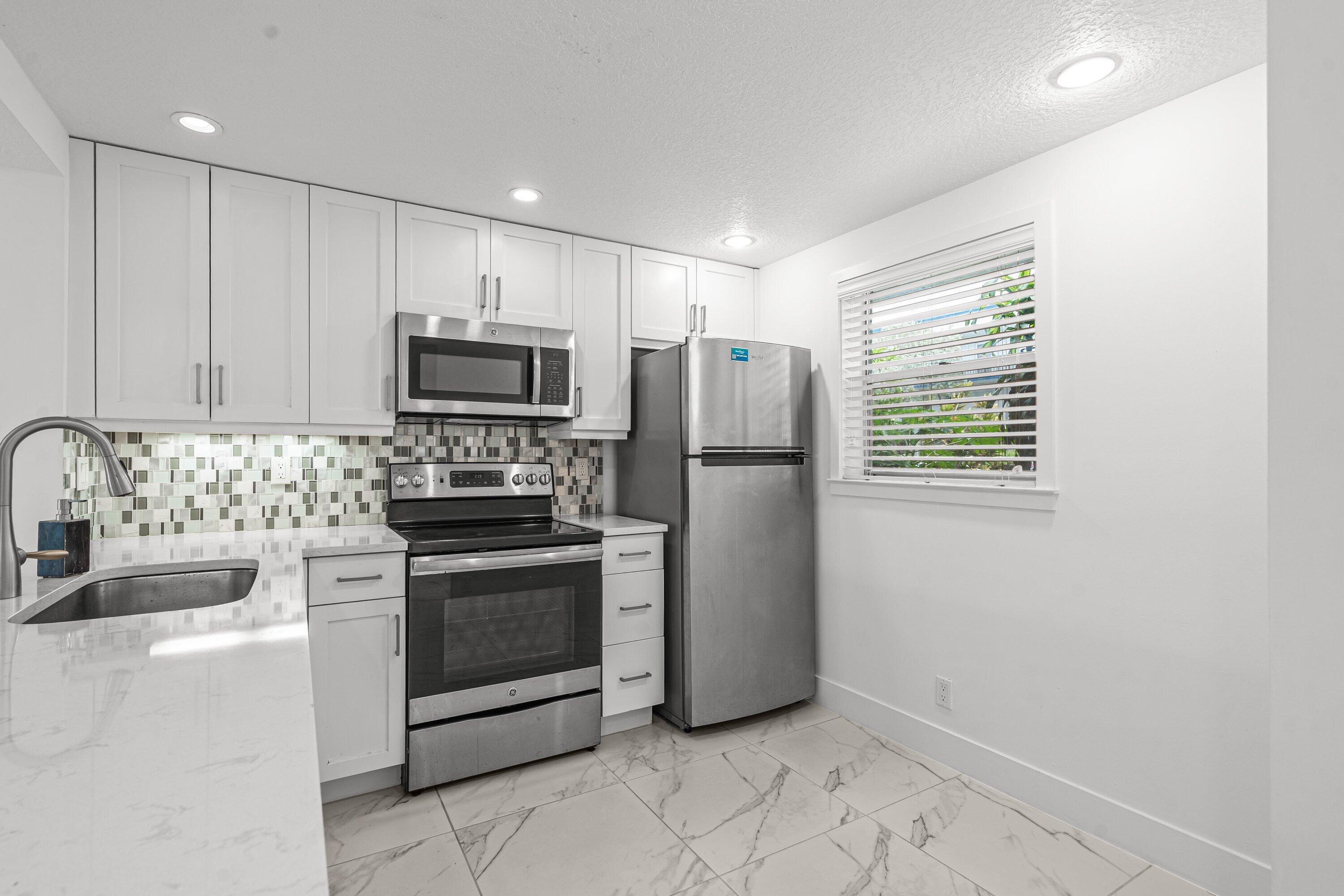 HOLIDAY SPRINGS VILLAGE 2 CONDO - Residential