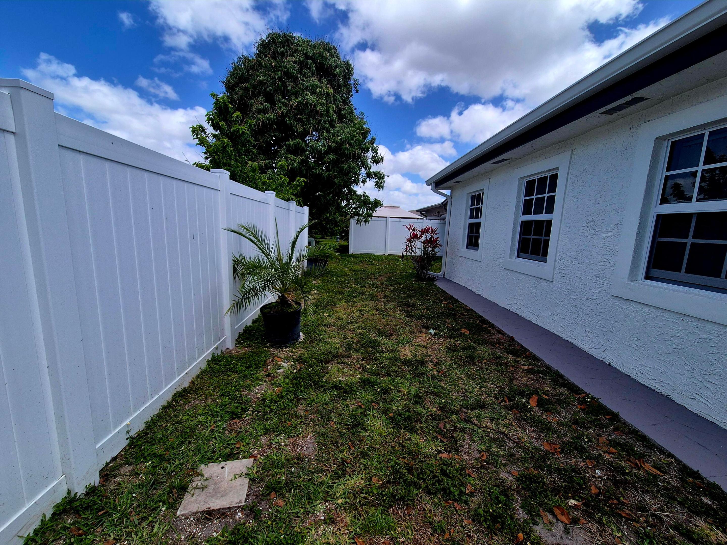 PARADISE GARDENS - Residential