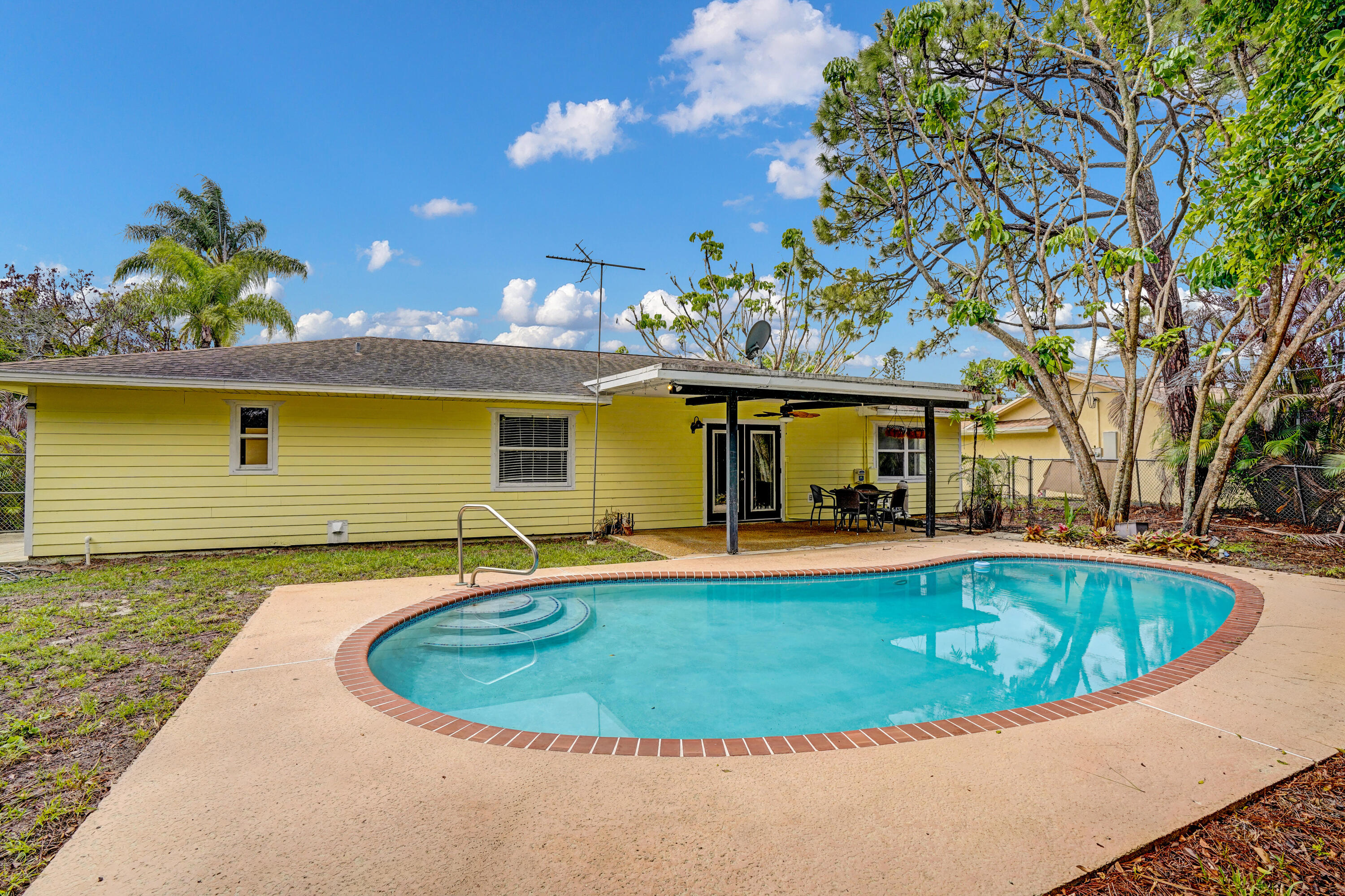 PORT ST LUCIE SECTION 13 - Residential